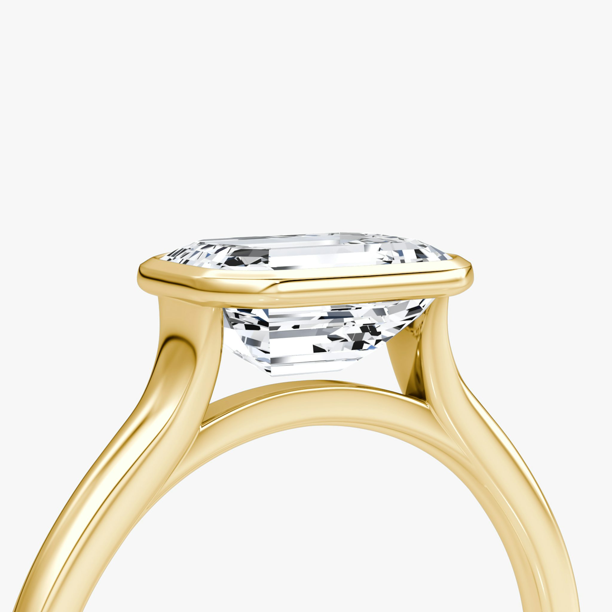 The Flat Edge Bezel | Emerald | 18k | Yellow Gold | bandAccent: Plain | diamondOrientation: horizontal | caratWeight: other