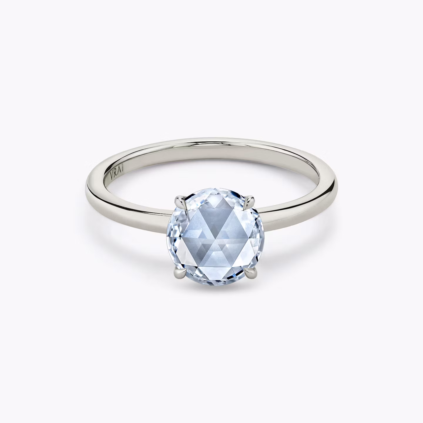 The Signature Round Rose | Platinum