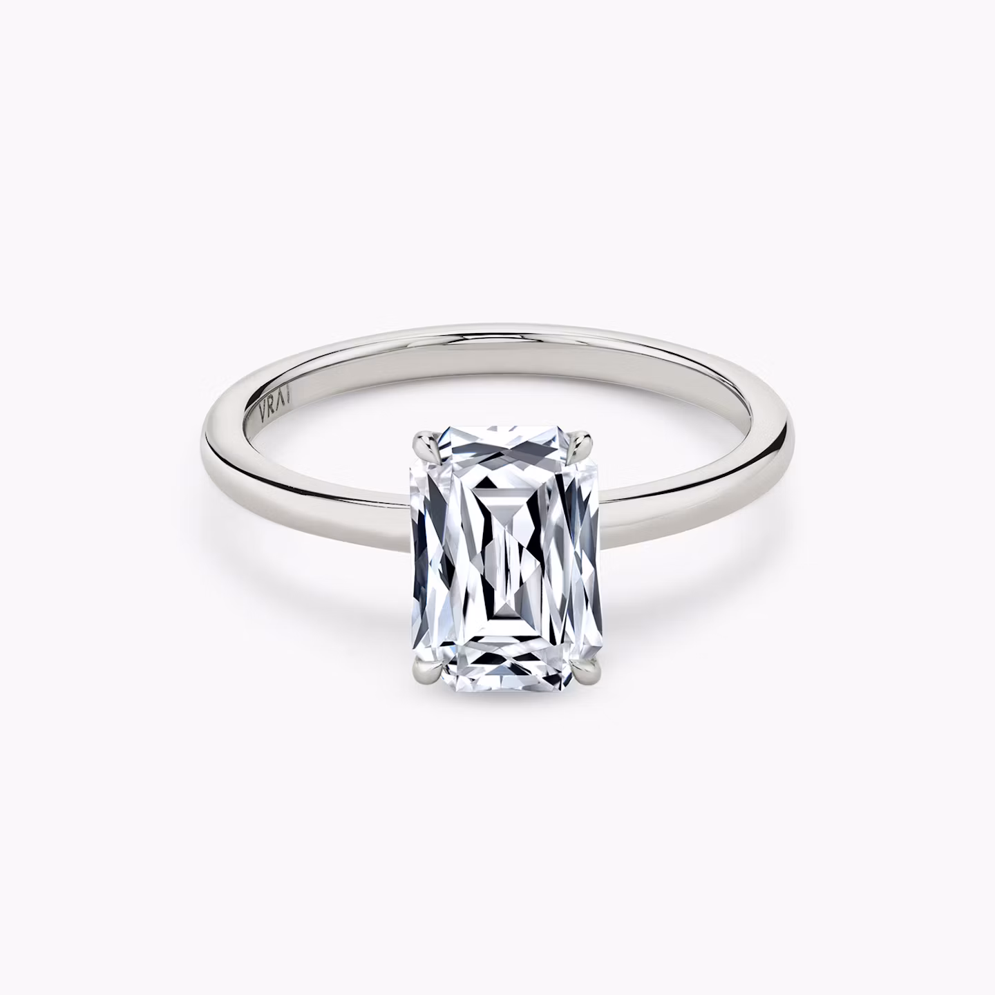 The Signature | Felix | Platinum | bandAccent: Plain | bandWidth: standard | excludeFromFeed: null | hiddenHalo: no | diamondOrientation: vertical | caratWeight: other