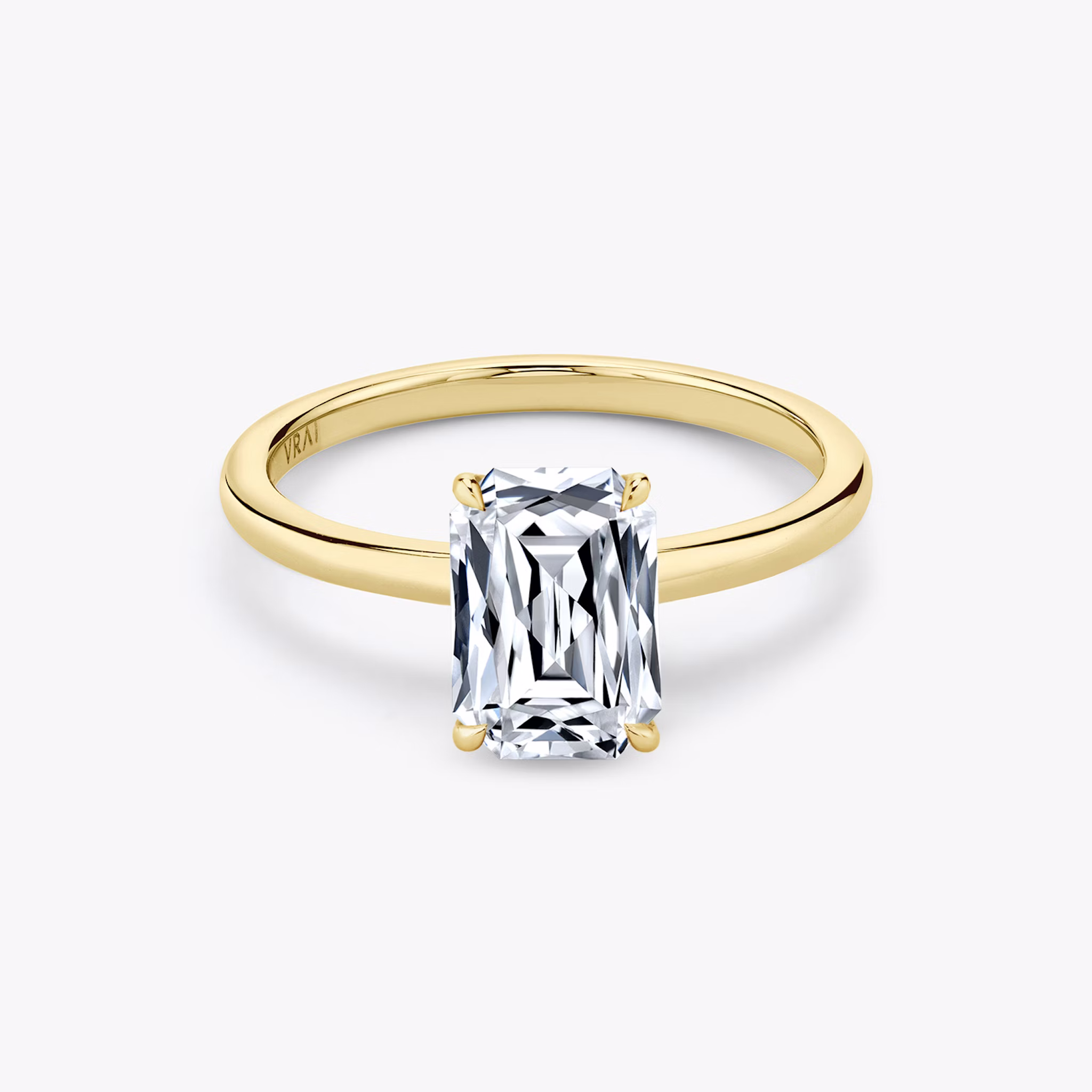 The Signature | Felix | 18k | Yellow Gold | bandAccent: Plain | bandWidth: standard | excludeFromFeed: null | hiddenHalo: no | diamondOrientation: vertical | caratWeight: other