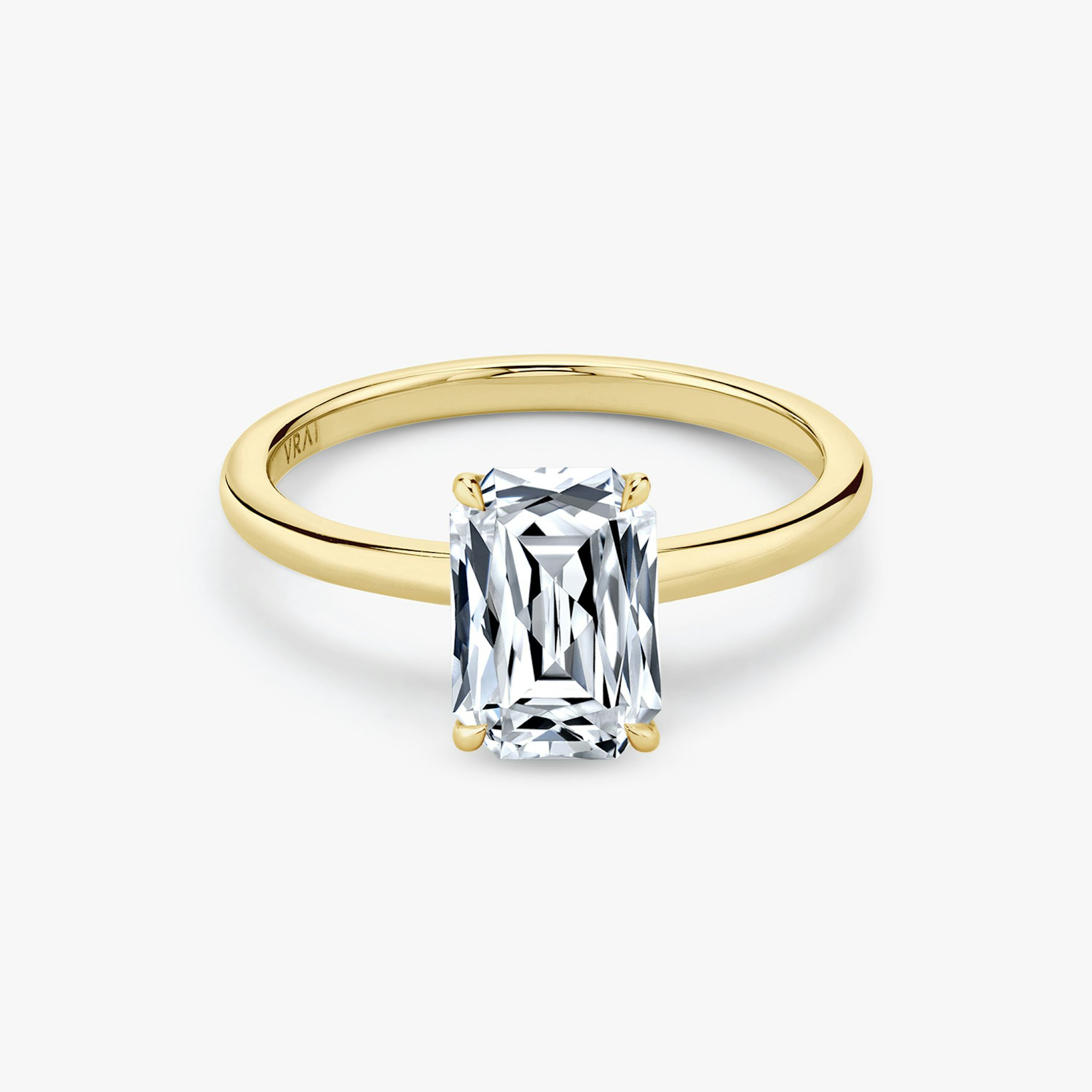 The Signature | Felix | 18k | Yellow Gold | bandAccent: Plain | bandWidth: standard | excludeFromFeed: null | hiddenHalo: no | diamondOrientation: vertical | caratWeight: other