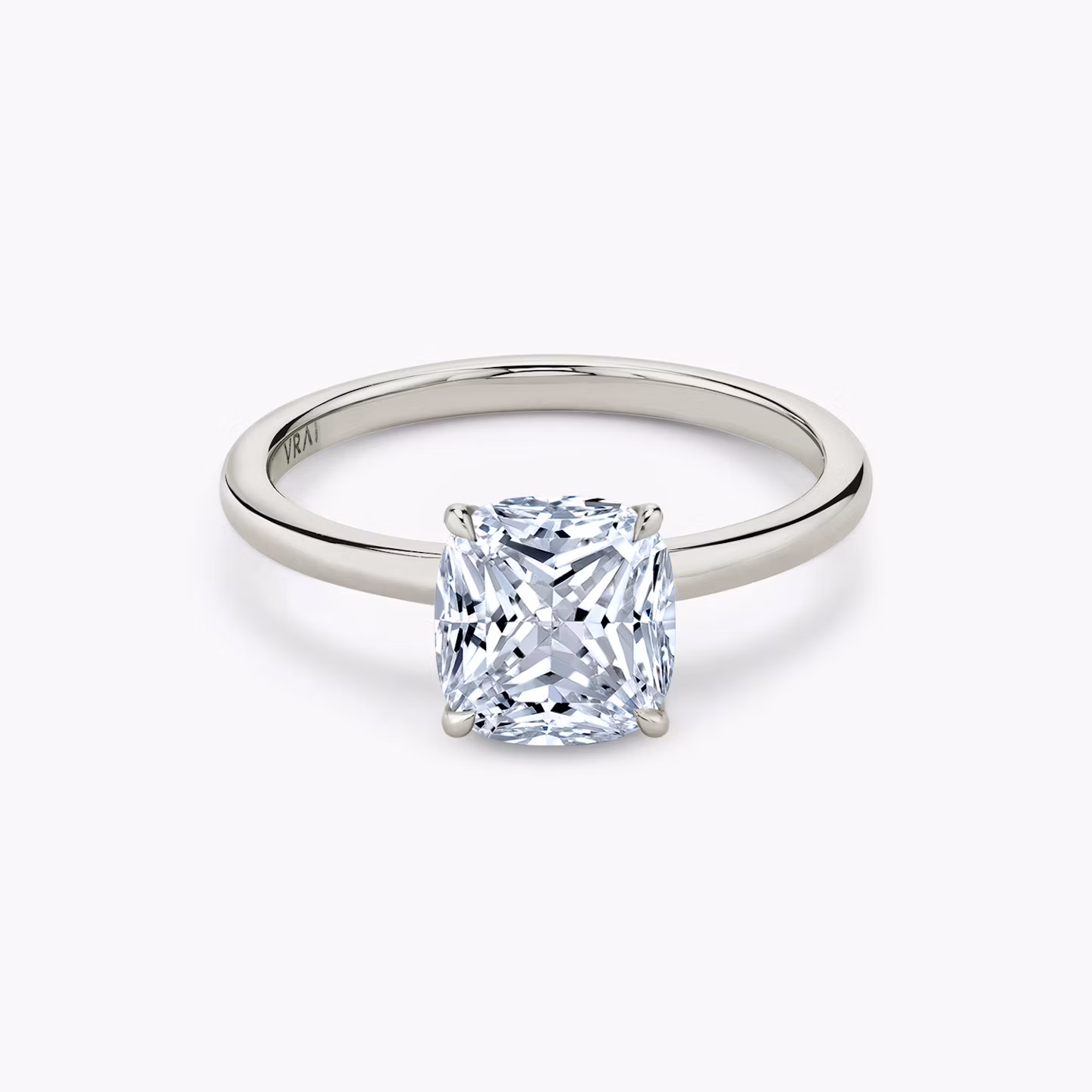 The Signature Cushion Princess | White Gold