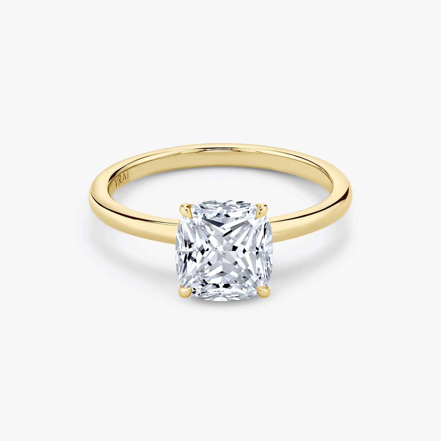 The Signature Cushion Princess | Yellow Gold