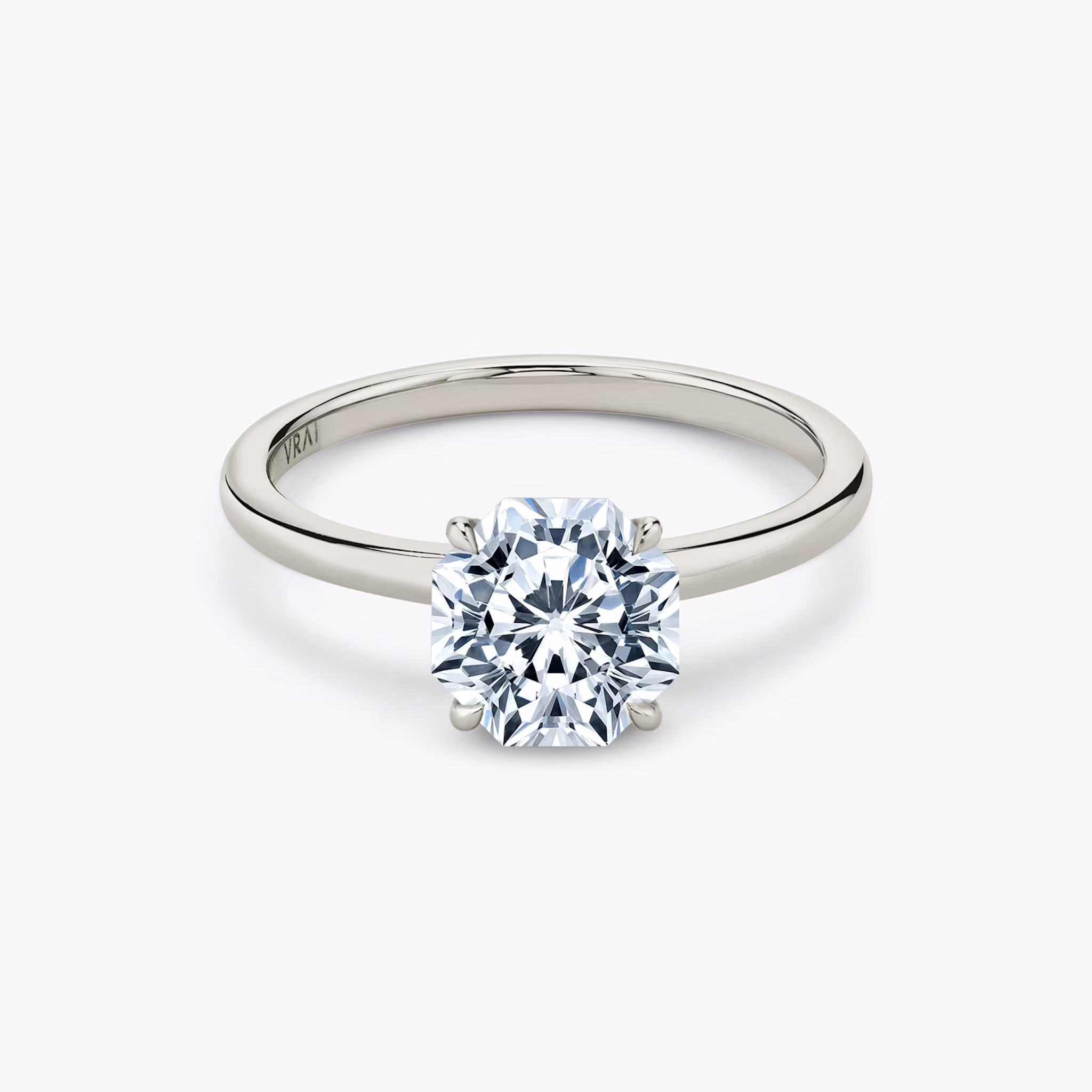 The Signature Octavia | White Gold