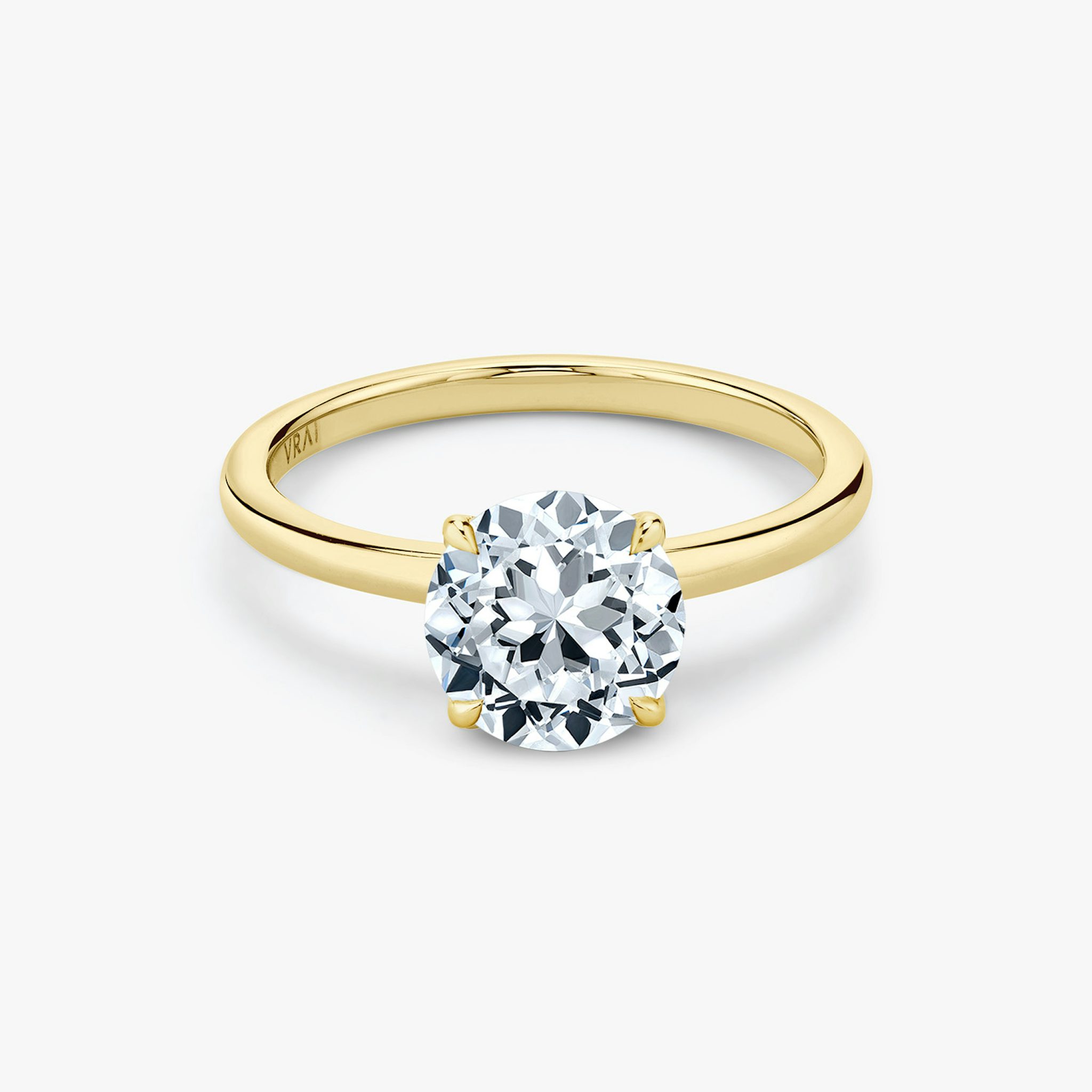 The Signature | Passion | 18k | Yellow Gold | bandAccent: Plain | bandWidth: standard | excludeFromFeed: null | hiddenHalo: no | diamondOrientation: vertical | caratWeight: other