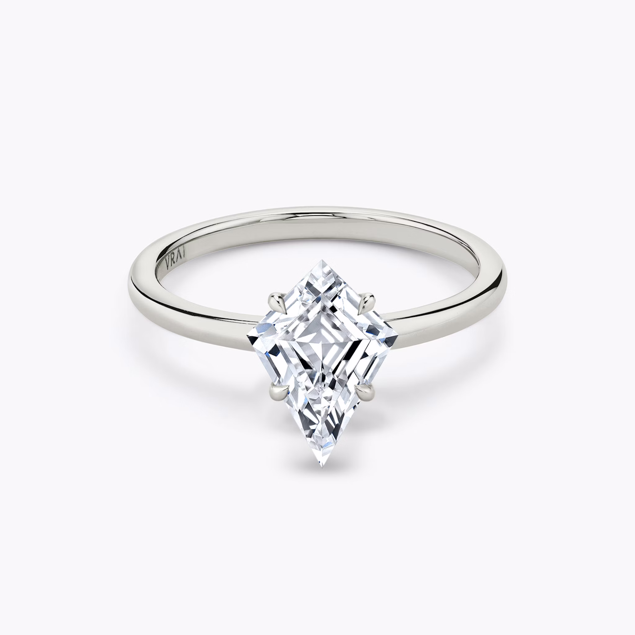 The Signature | Kite | Platinum | bandAccent: Plain | bandWidth: standard | excludeFromFeed: null | hiddenHalo: no | diamondOrientation: vertical | caratWeight: other