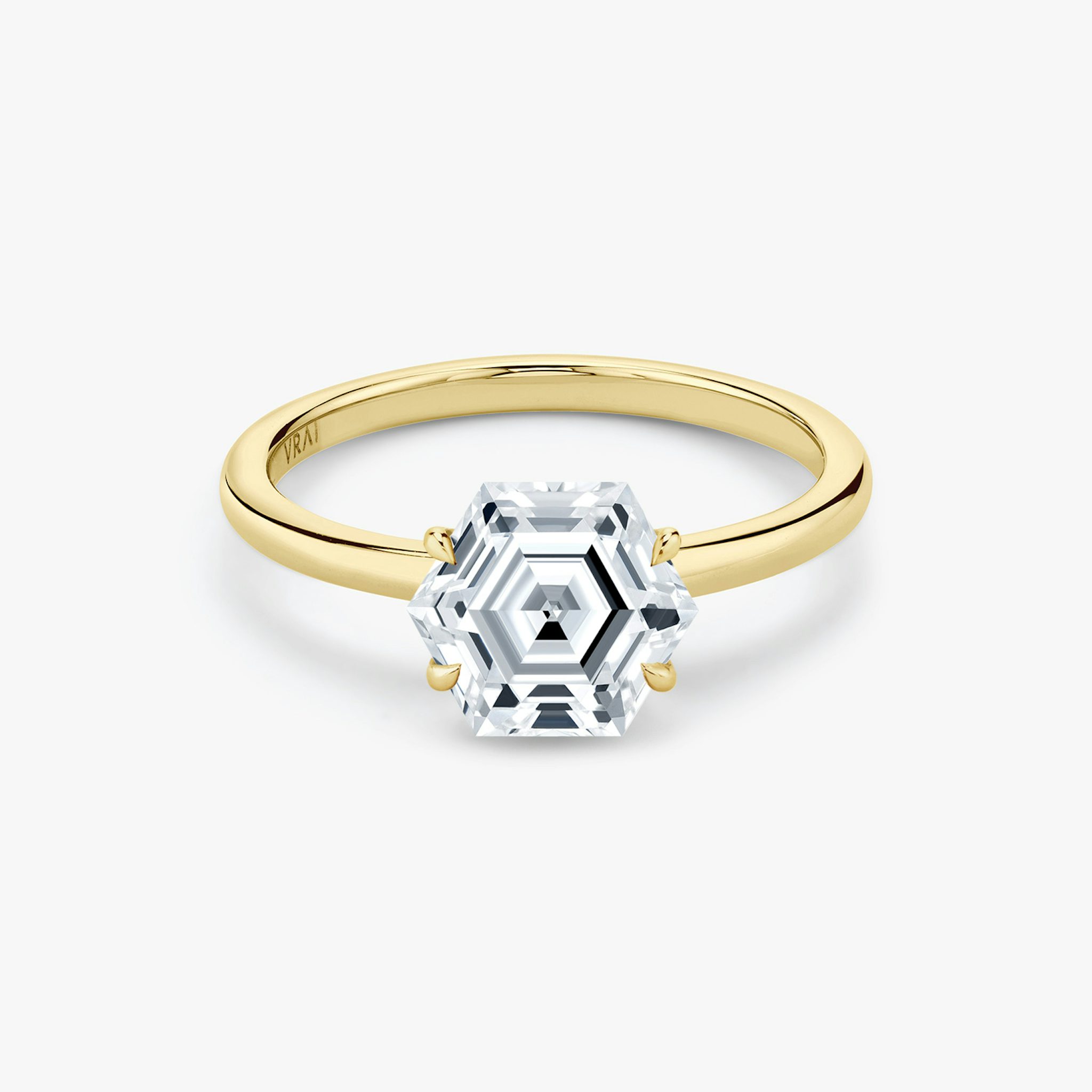 The Signature | Hexagon | 18k | Yellow Gold | bandAccent: Plain | bandWidth: standard | excludeFromFeed: null | hiddenHalo: no | diamondOrientation: vertical | caratWeight: other