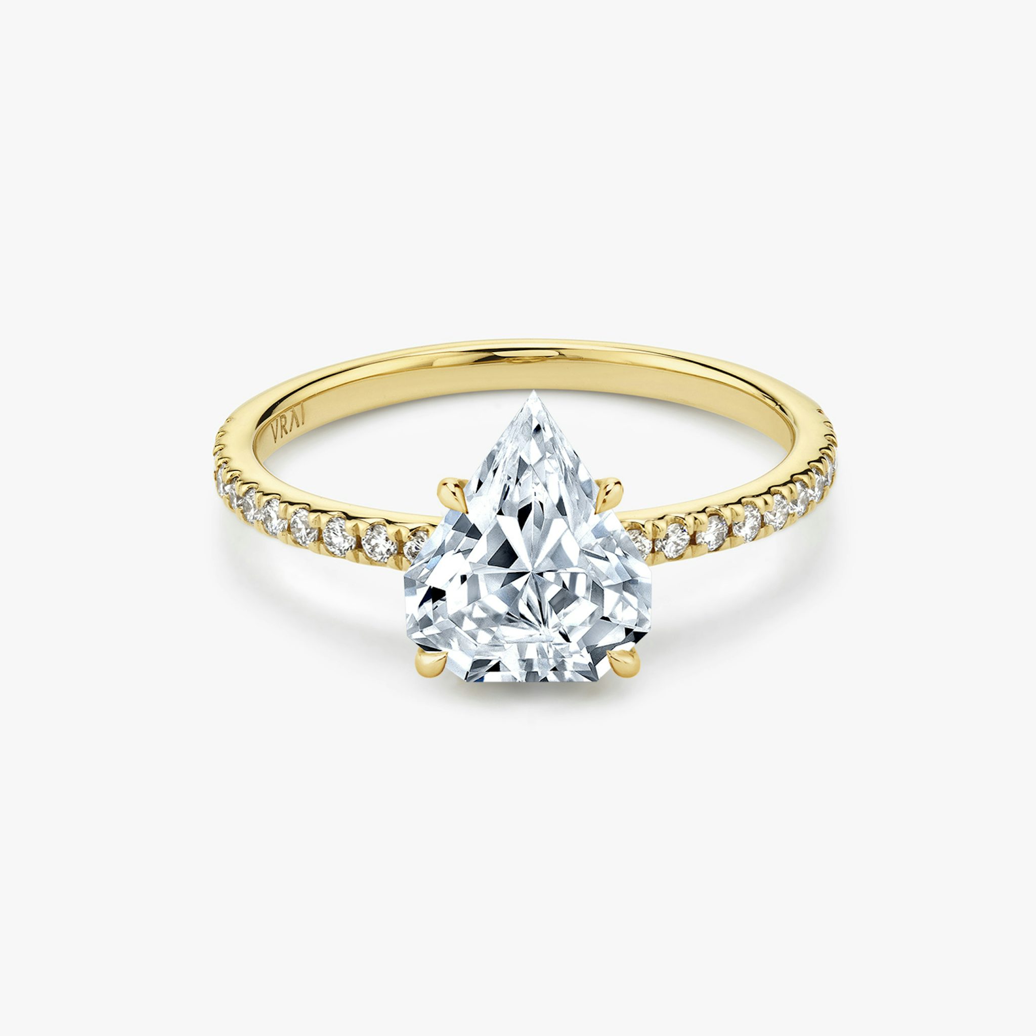 The Signature | Shield | 18k | Yellow Gold | bandAccent: Pavé | bandWidth: standard | excludeFromFeed: null | hiddenHalo: no | diamondOrientation: vertical | caratWeight: other