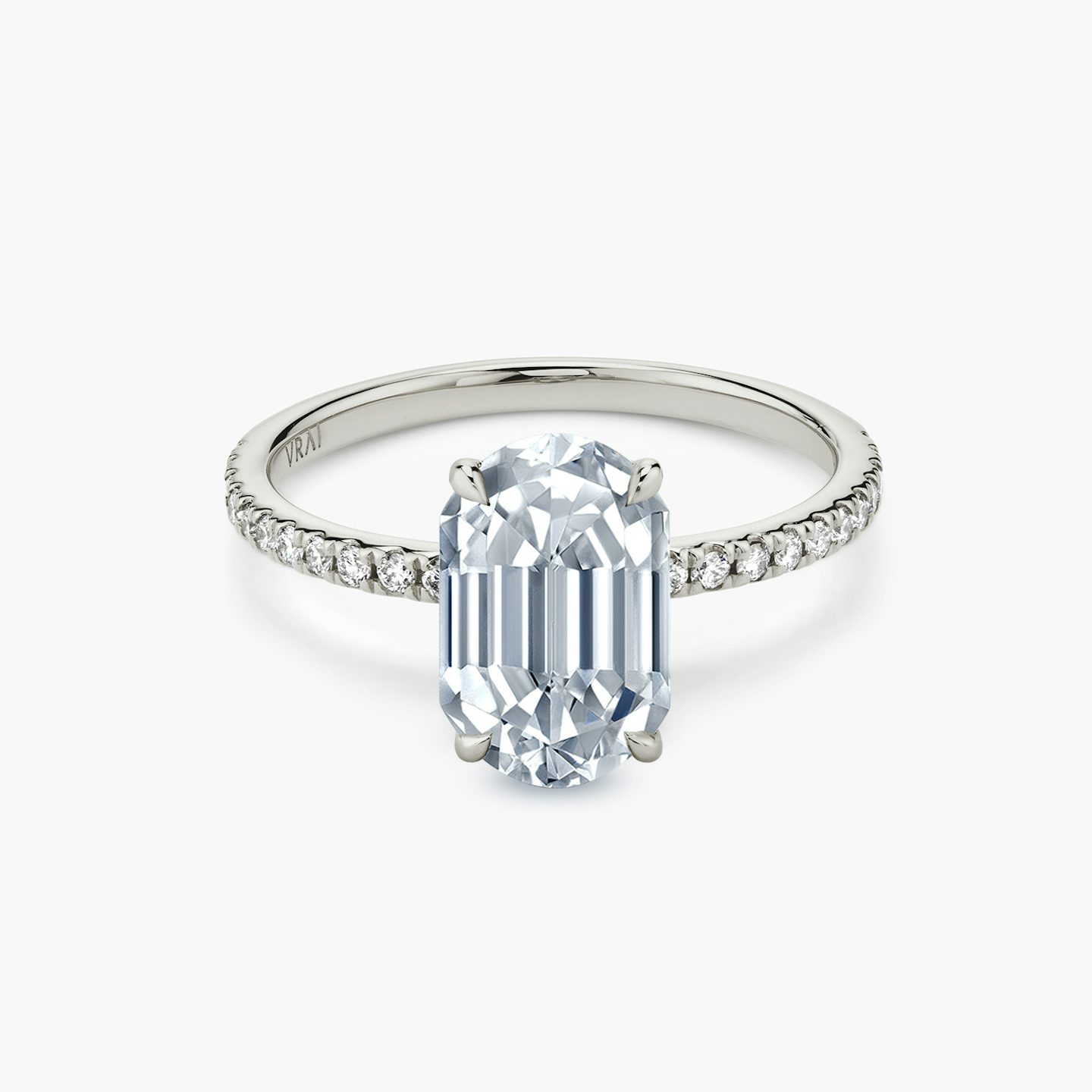The Signature | Fusion | Platinum | bandAccent: Pavé | bandWidth: standard | excludeFromFeed: null | hiddenHalo: no | diamondOrientation: vertical | caratWeight: other