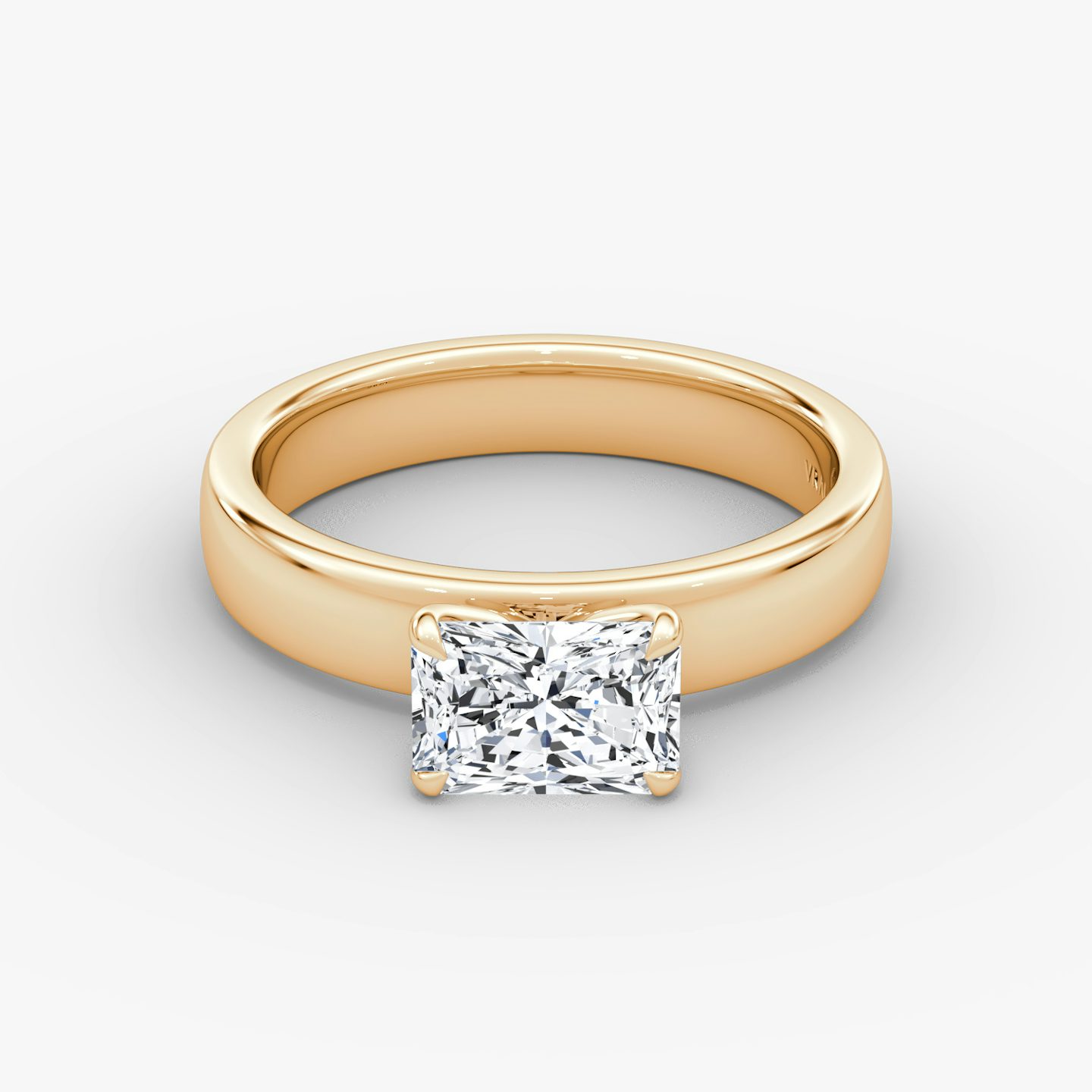 Solitaire Cigar Band | Radiant | 14k | Or rose | bandWidth: 4mm | diamondOrientation: horizontal | caratWeight: other