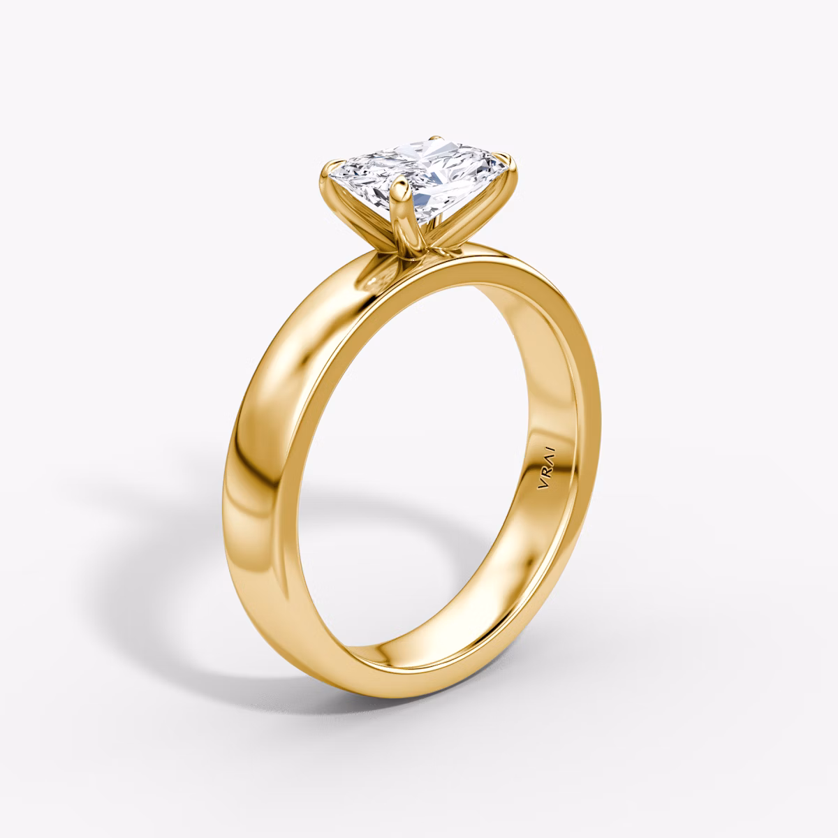 Solitario Cigar Band | Radiante | 18k | Oro amarillo | bandWidth: 4mm | diamondOrientation: horizontal | caratWeight: other