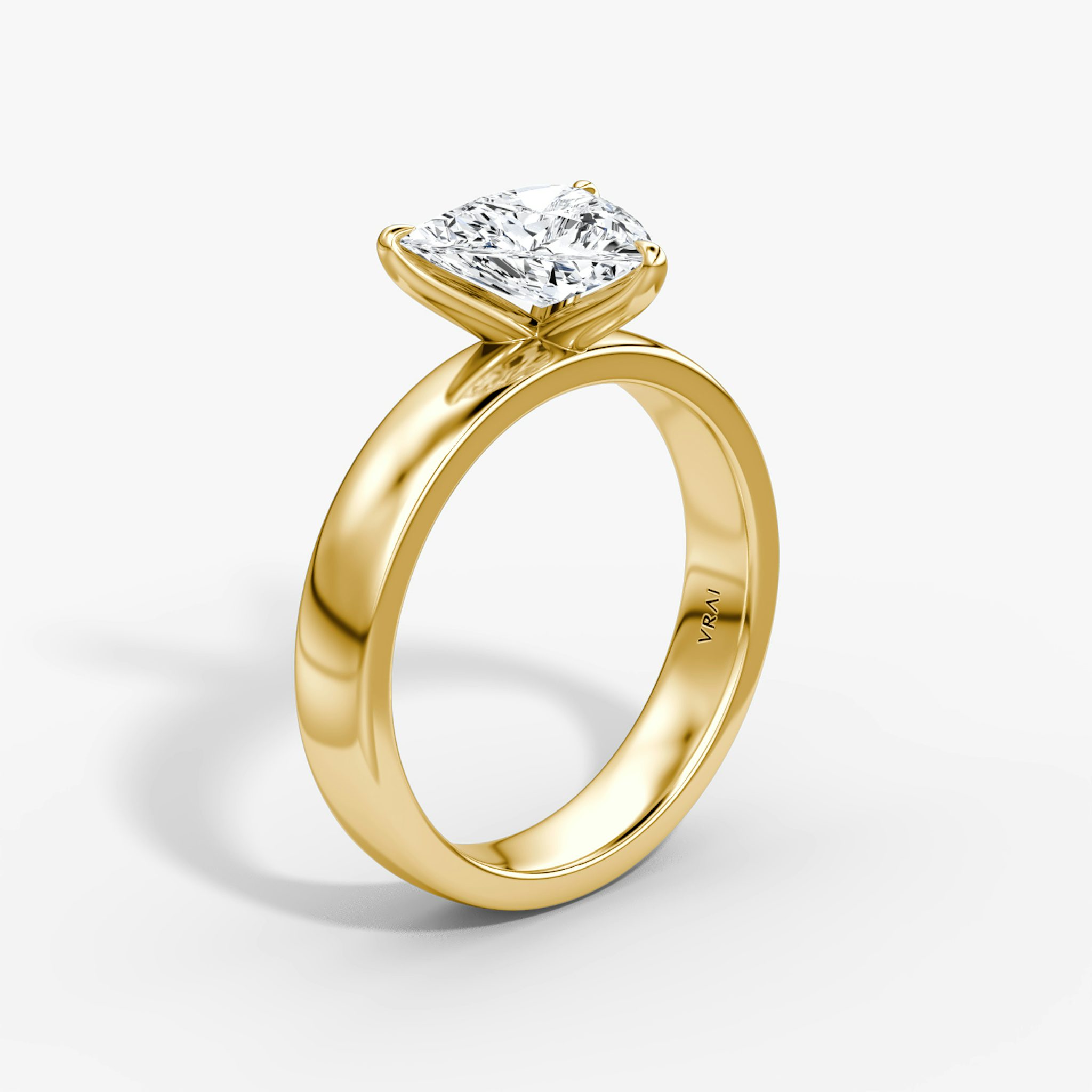 Cigar Band Solitaire | Trillion | 18k | Yellow Gold | bandWidth: 4mm | diamondOrientation: vertical | caratWeight: other