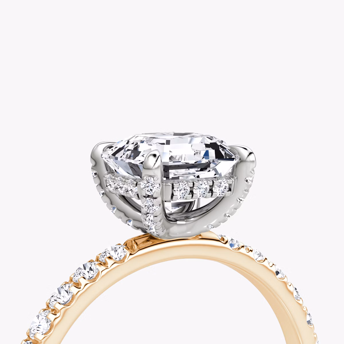 Classic Hidden Halo | Asscher | 14k | Roségold und Platin | bandAccent: Mit Pavé-Besatz | bandWidth: large | prongStyle: Mit Pavé-Besatz | diamondOrientation: vertical | caratWeight: other