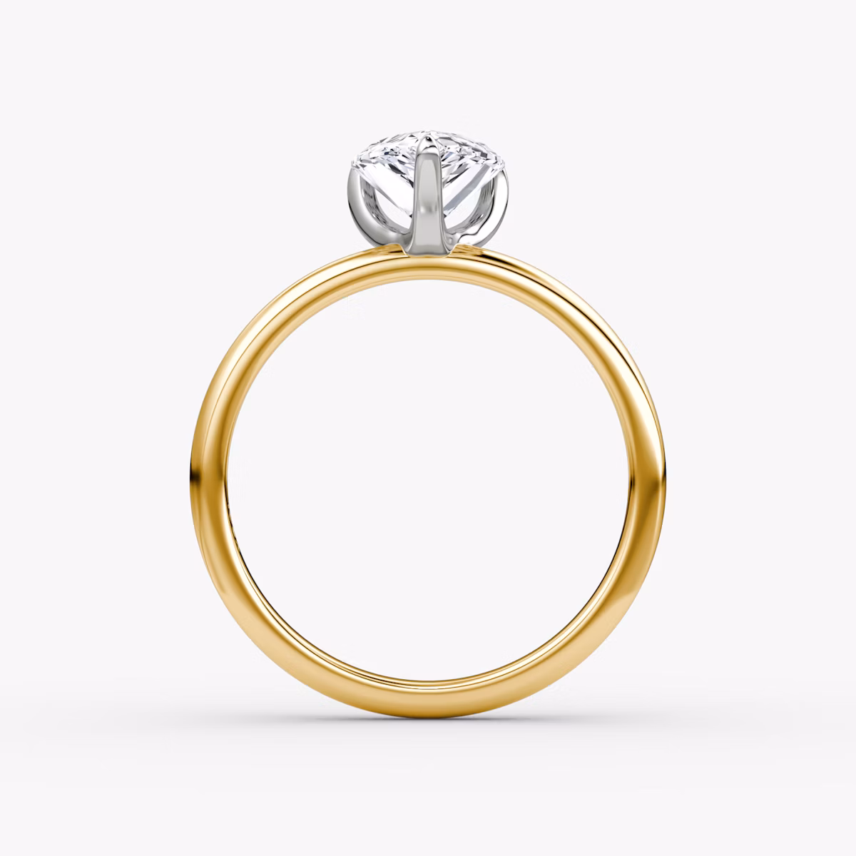 Anillo de compromiso Classic | Pera | 18k | Oro amarillo y platino | bandAccent: Simple | bandWidth: large | diamondOrientation: vertical | caratWeight: other