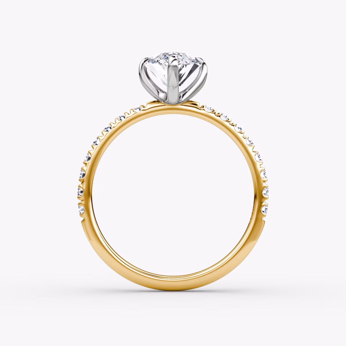 Anillo de compromiso Classic | Marquise | 18k | Oro amarillo y platino | bandAccent: Pavé | bandWidth: large | diamondOrientation: vertical | caratWeight: other