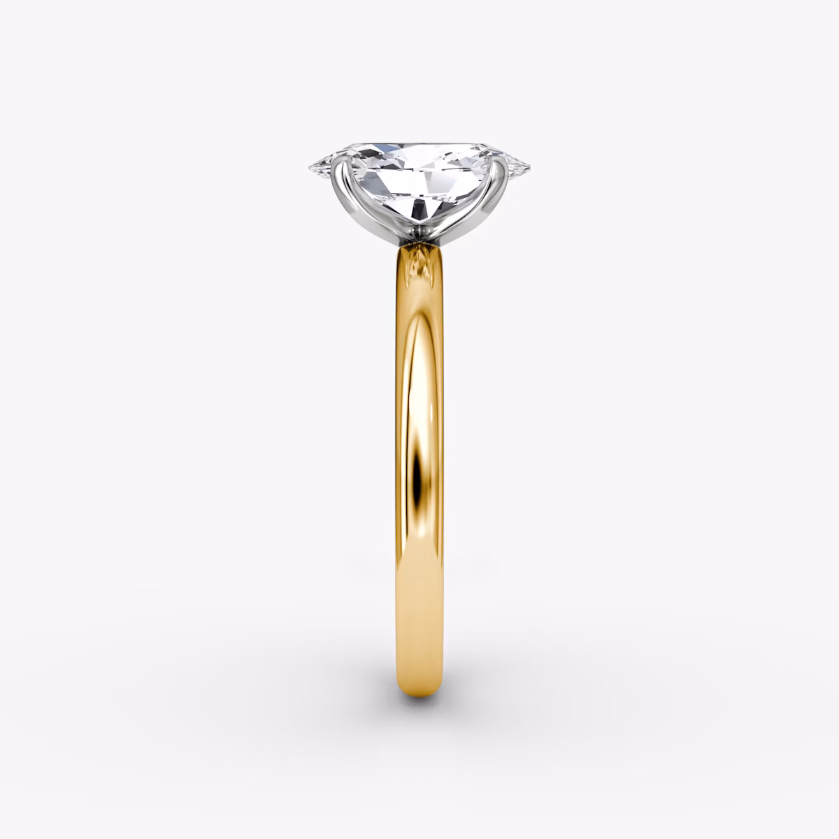 Anillo de compromiso Classic | Oval | 18k | Oro amarillo y platino | bandAccent: Simple | bandWidth: large | diamondOrientation: vertical | caratWeight: other