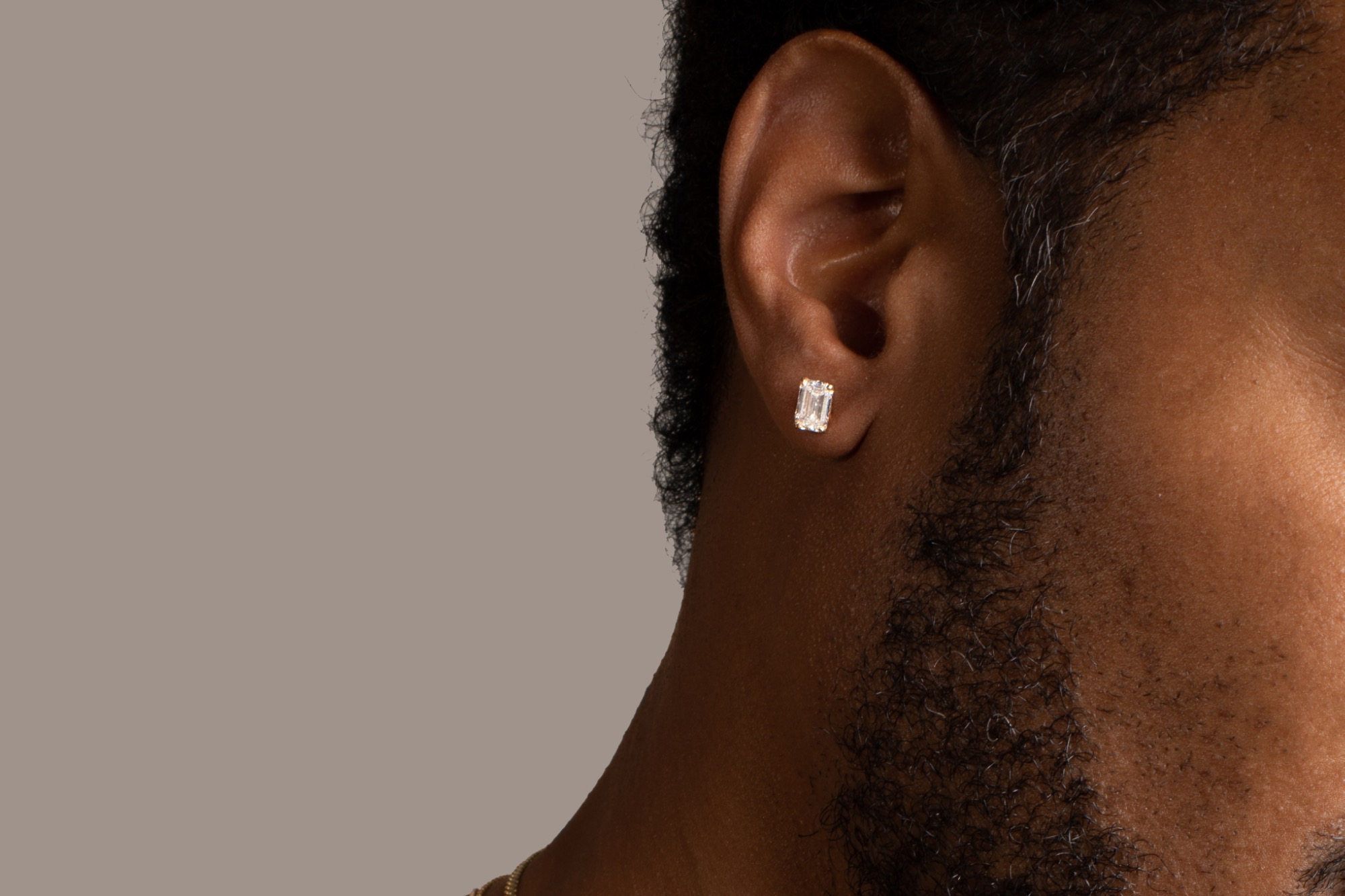 Men’s Earrings: Your Guide to Shapes, Metals, & Styles