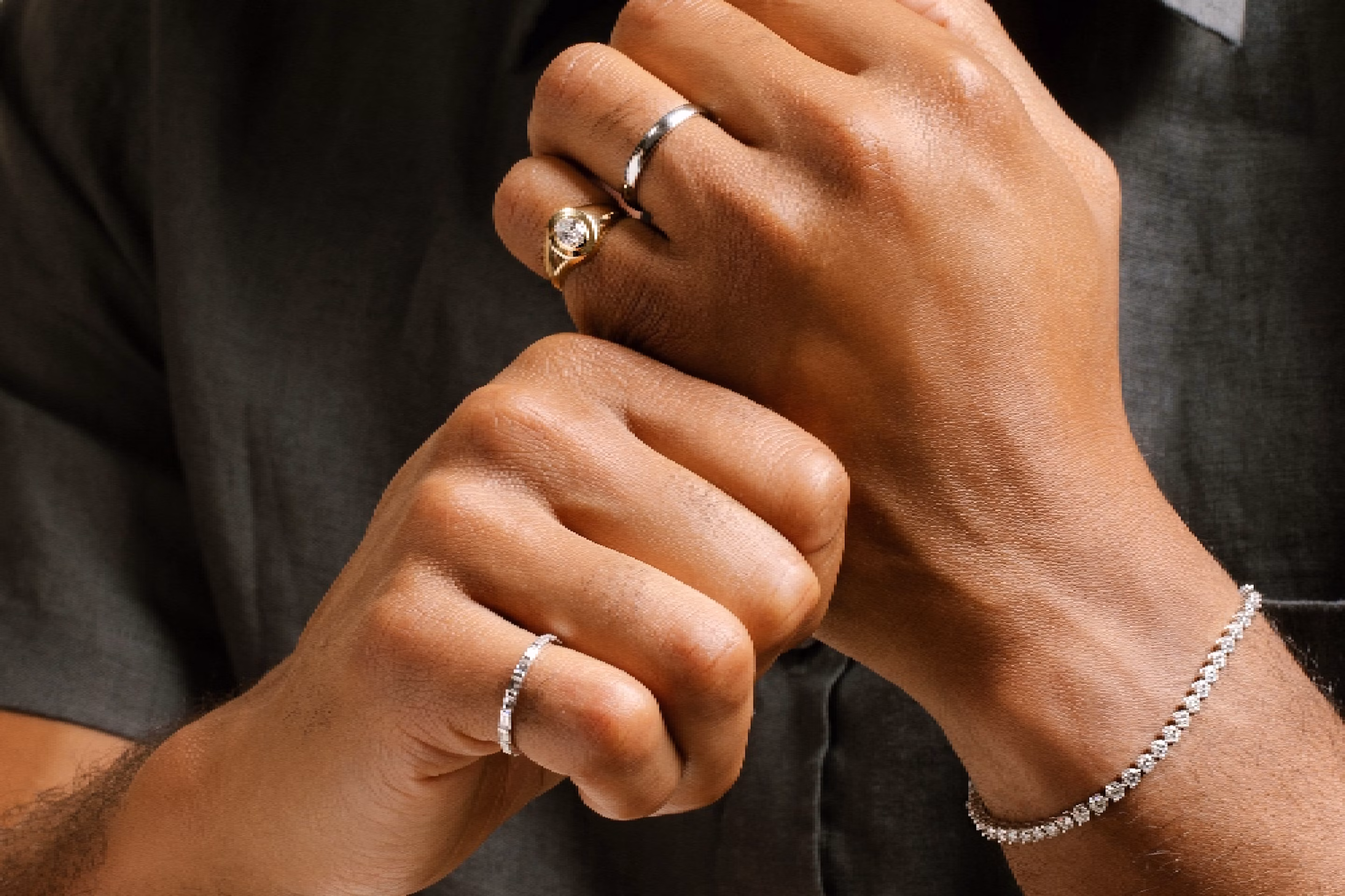 The Ultimate Guide to Shopping for Men's Jewelry
