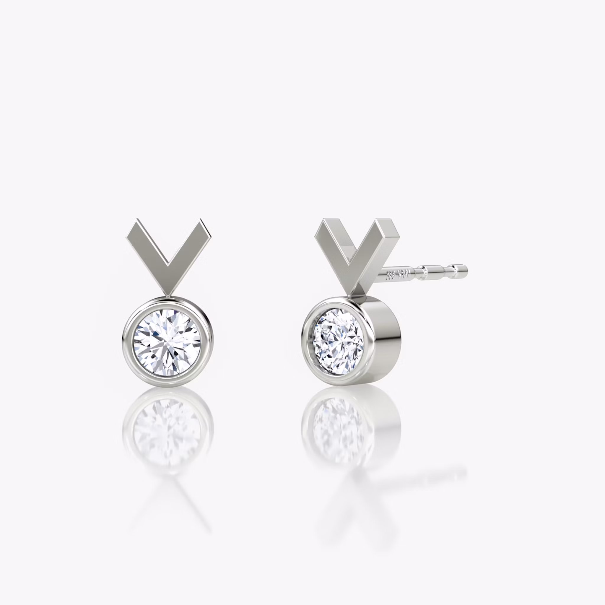 Arrow Stud Round Brilliant | White Gold