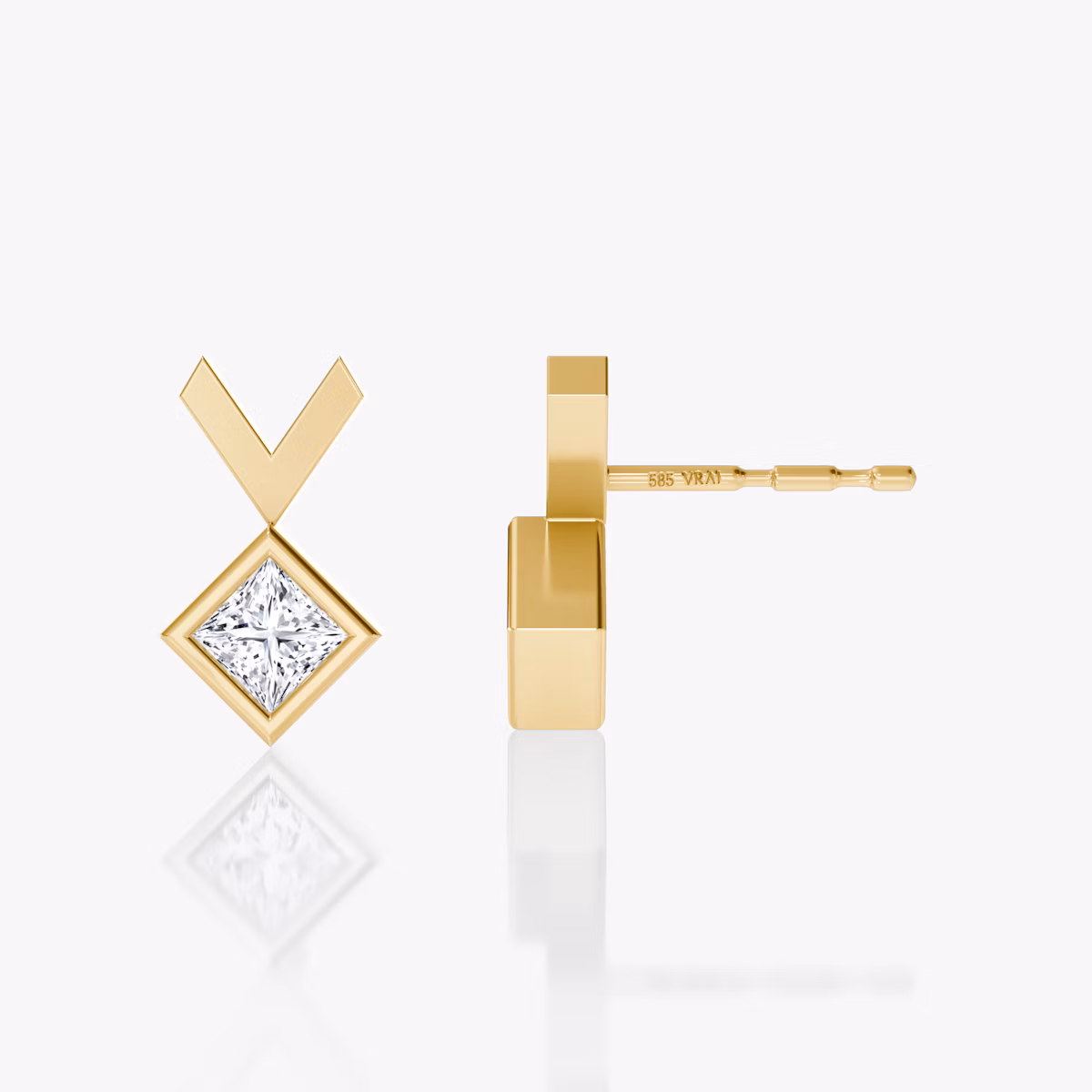 Arrow Stud | Princess | 14k | Yellow Gold | caratWeight: 0.15ct