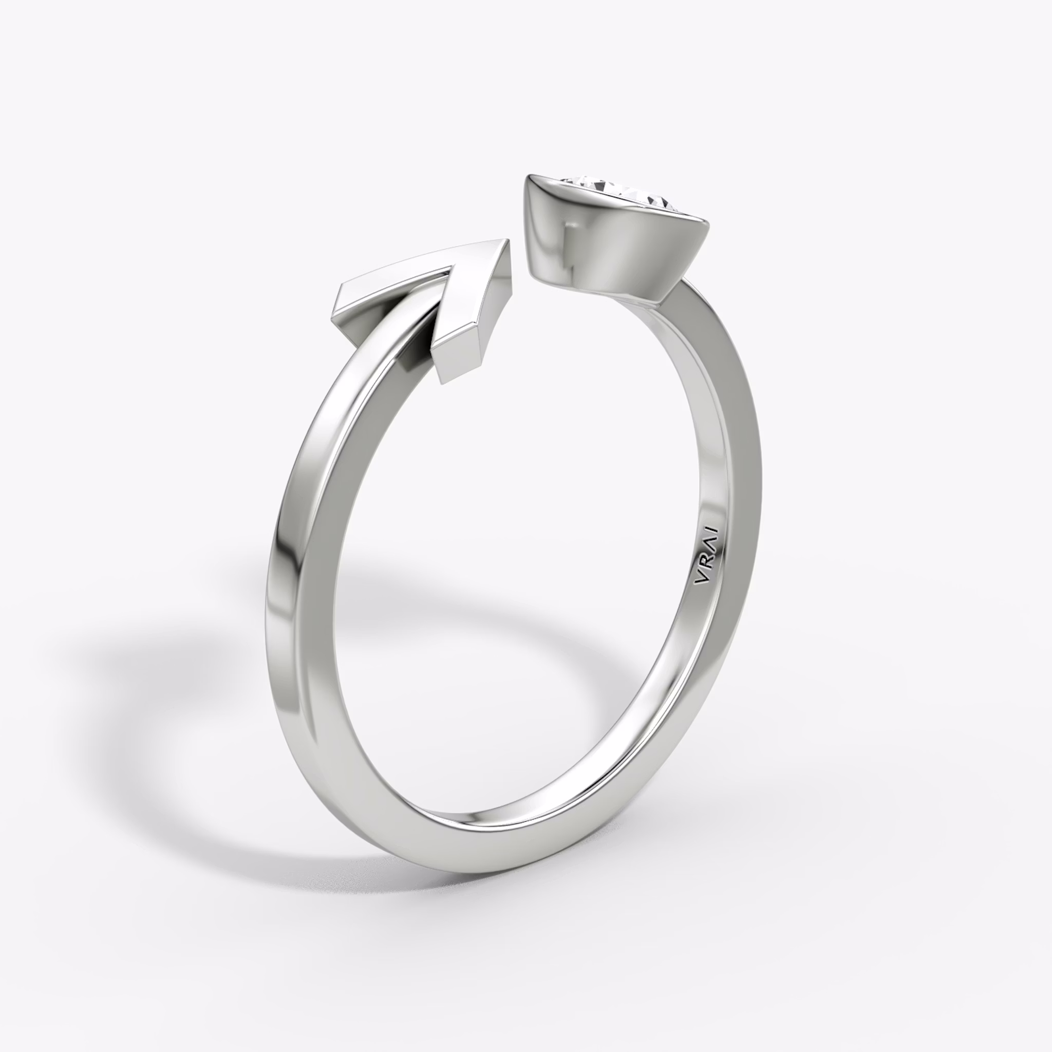 Arrow Cuff Ring | Round Brilliant | 14k | White Gold | caratWeight: 0.40ct