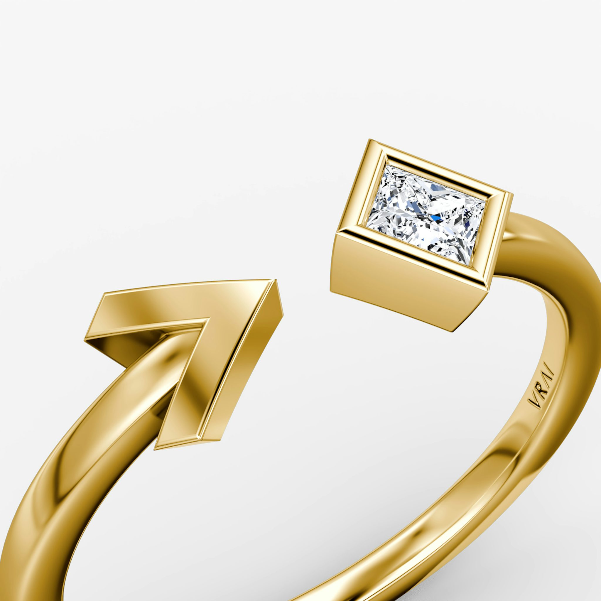 Arrow Cuff Ring | Princess | 14k | Yellow Gold | caratWeight: 0.15ct