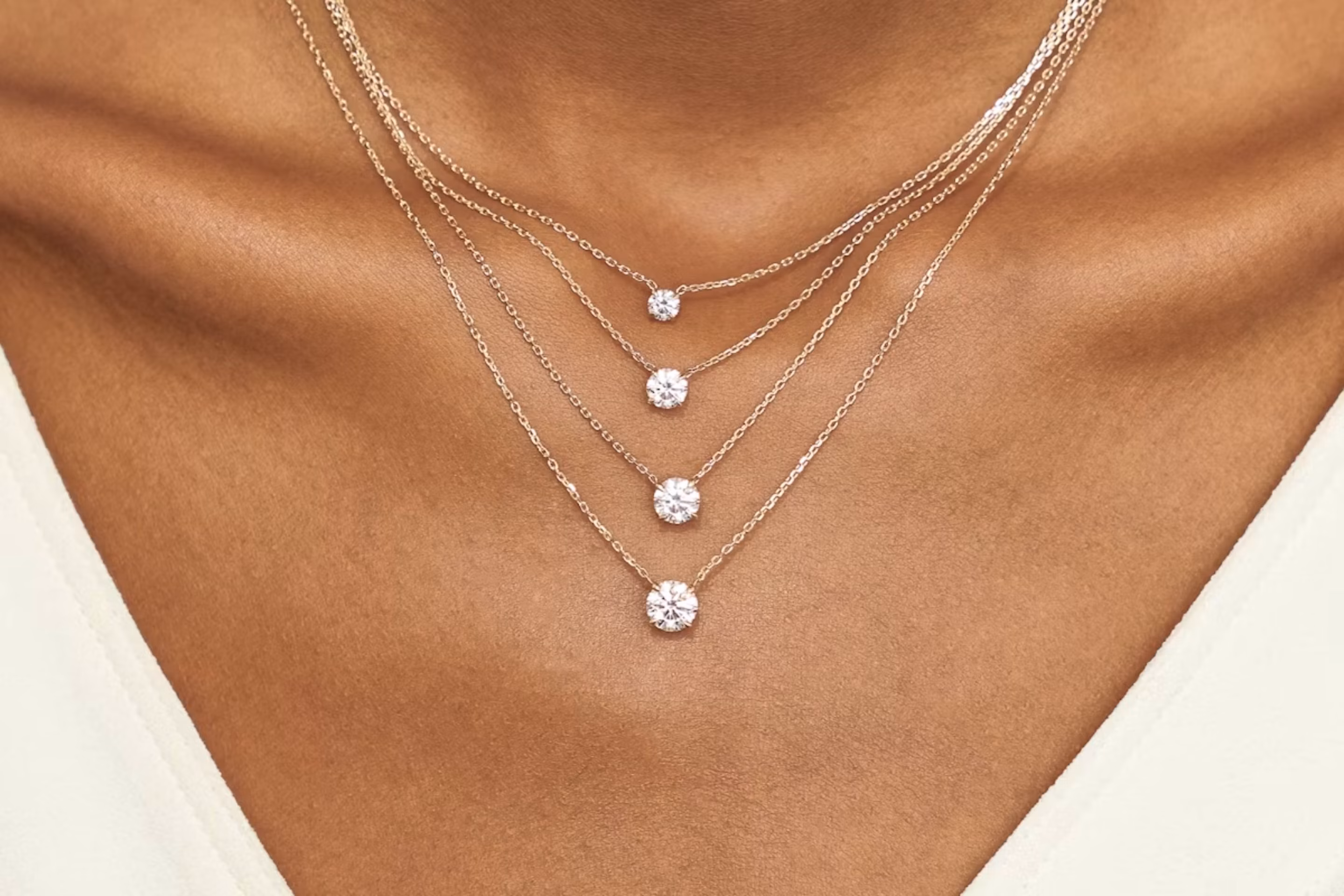 The Ultimate Guide to Rose Gold Jewelry in 2025