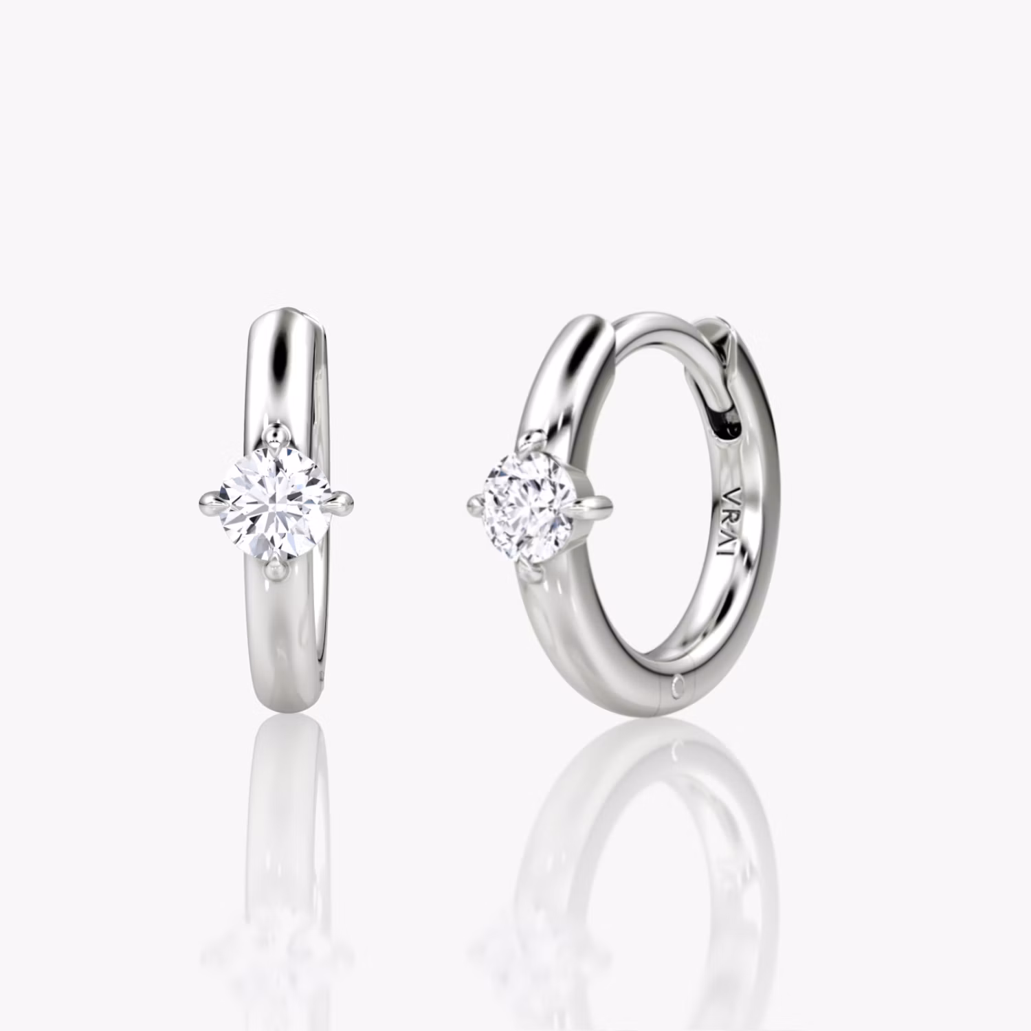 Solitaire Huggie Hoop