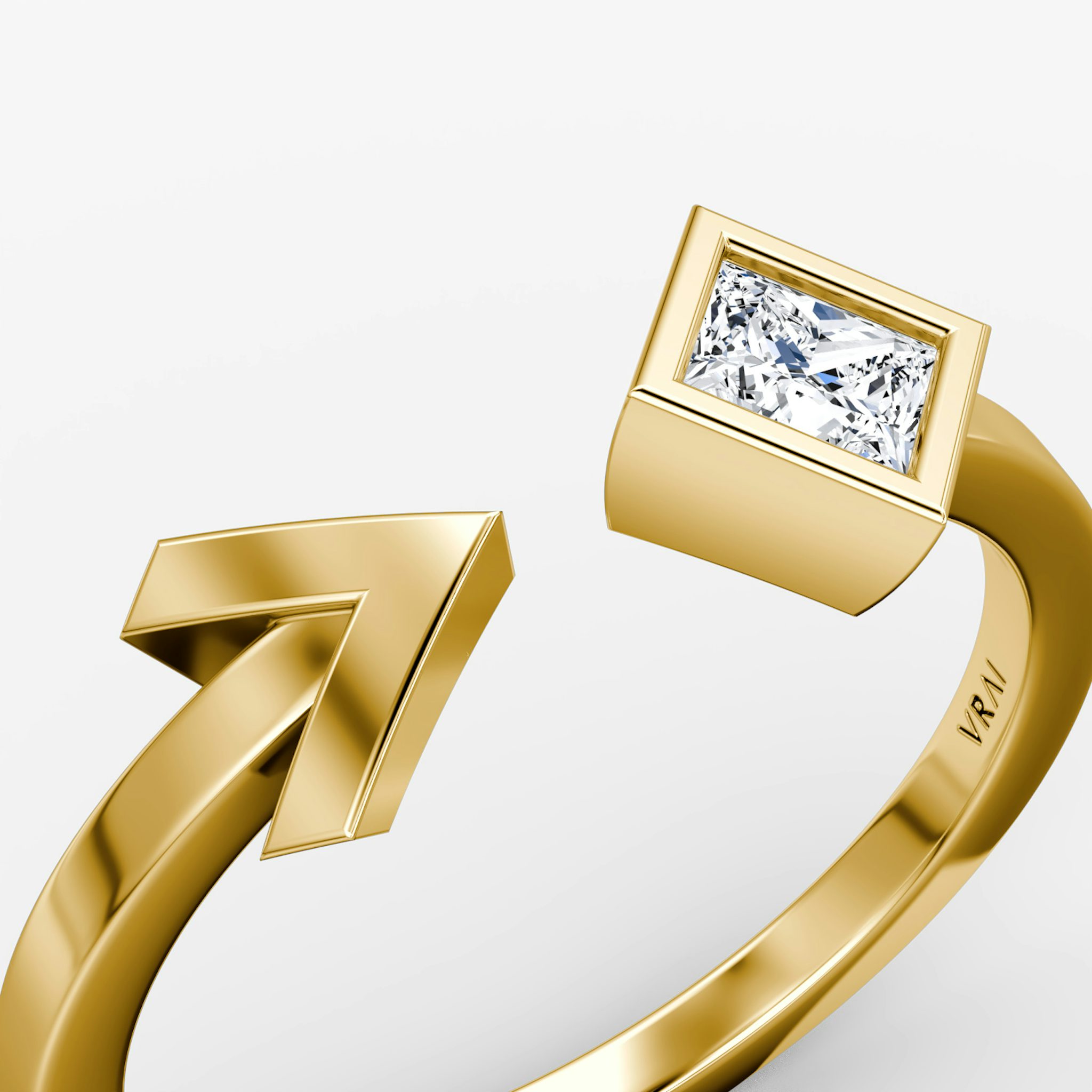 Arrow Cuff Ring | Princess | 14k | Yellow Gold | caratWeight: 0.25ct