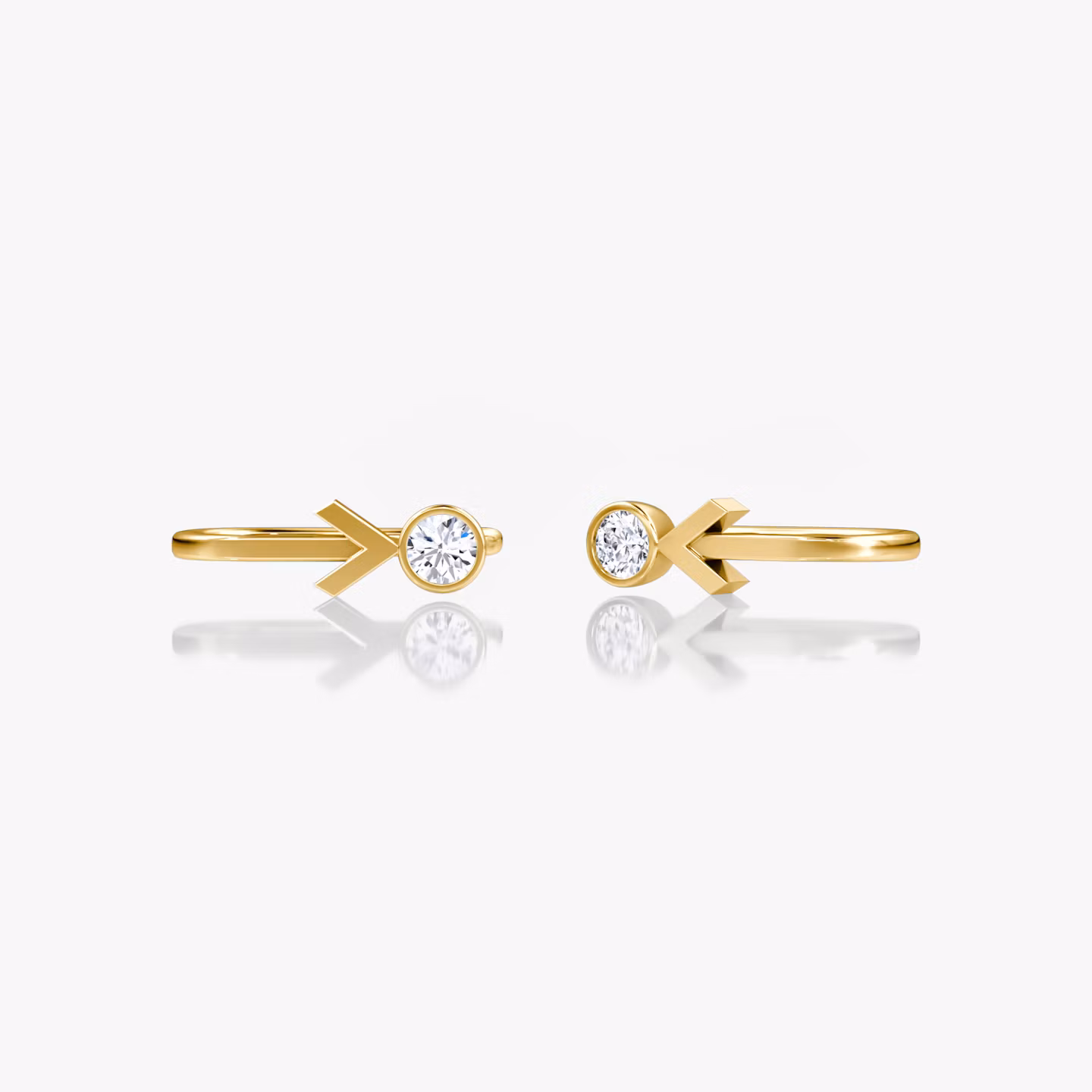 Arrow Cuff Earring Round Brilliant | Yellow Gold