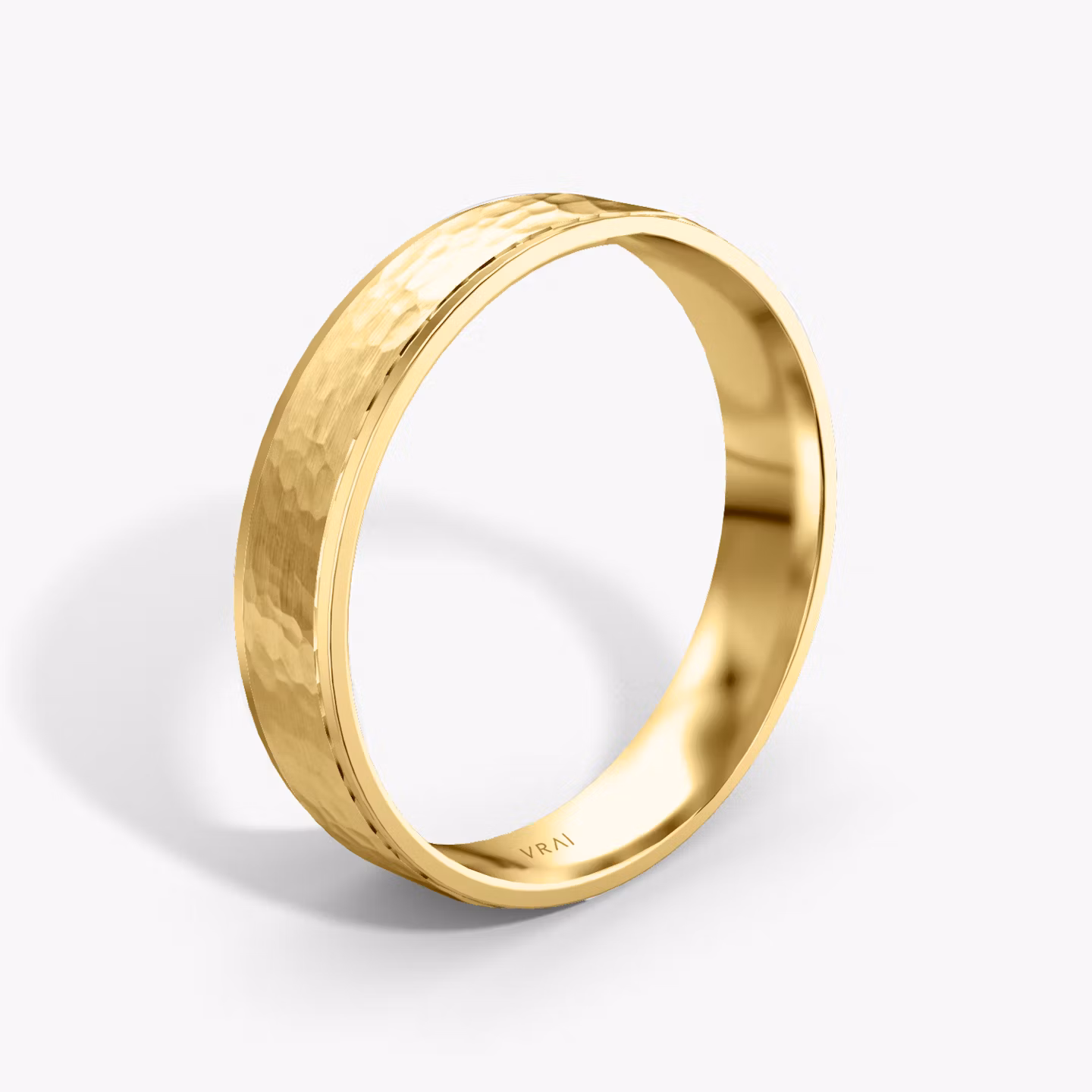 The Hammered Band | 18k | Yellow Gold | bandAccent: Plain | bandWidth: 4.5mm