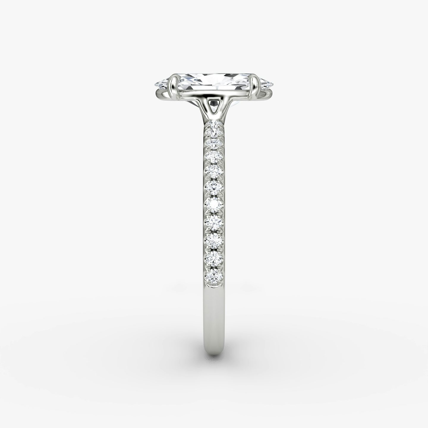 The Signature | Moval | Platinum | bandAccent: Pavé | bandWidth: standard | excludeFromFeed: null | hiddenHalo: no | diamondOrientation: vertical | caratWeight: other