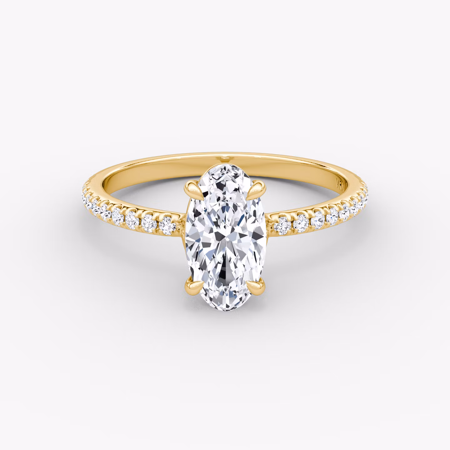 The Signature | Moval | 18k | Yellow Gold | bandAccent: Pavé | bandWidth: standard | excludeFromFeed: null | hiddenHalo: no | diamondOrientation: vertical | caratWeight: other