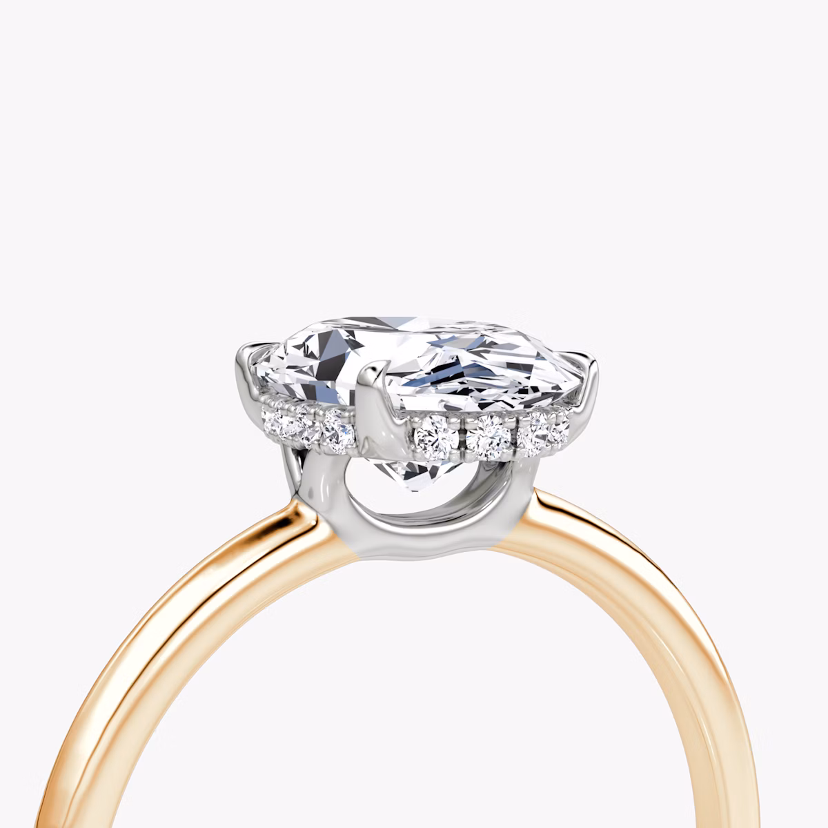 Signature | Oval | 14k | Roségold und Platin | bandAccent: Ohne Pavé-Besatz | bandWidth: standard | hiddenHalo: yes | diamondOrientation: vertical | caratWeight: other