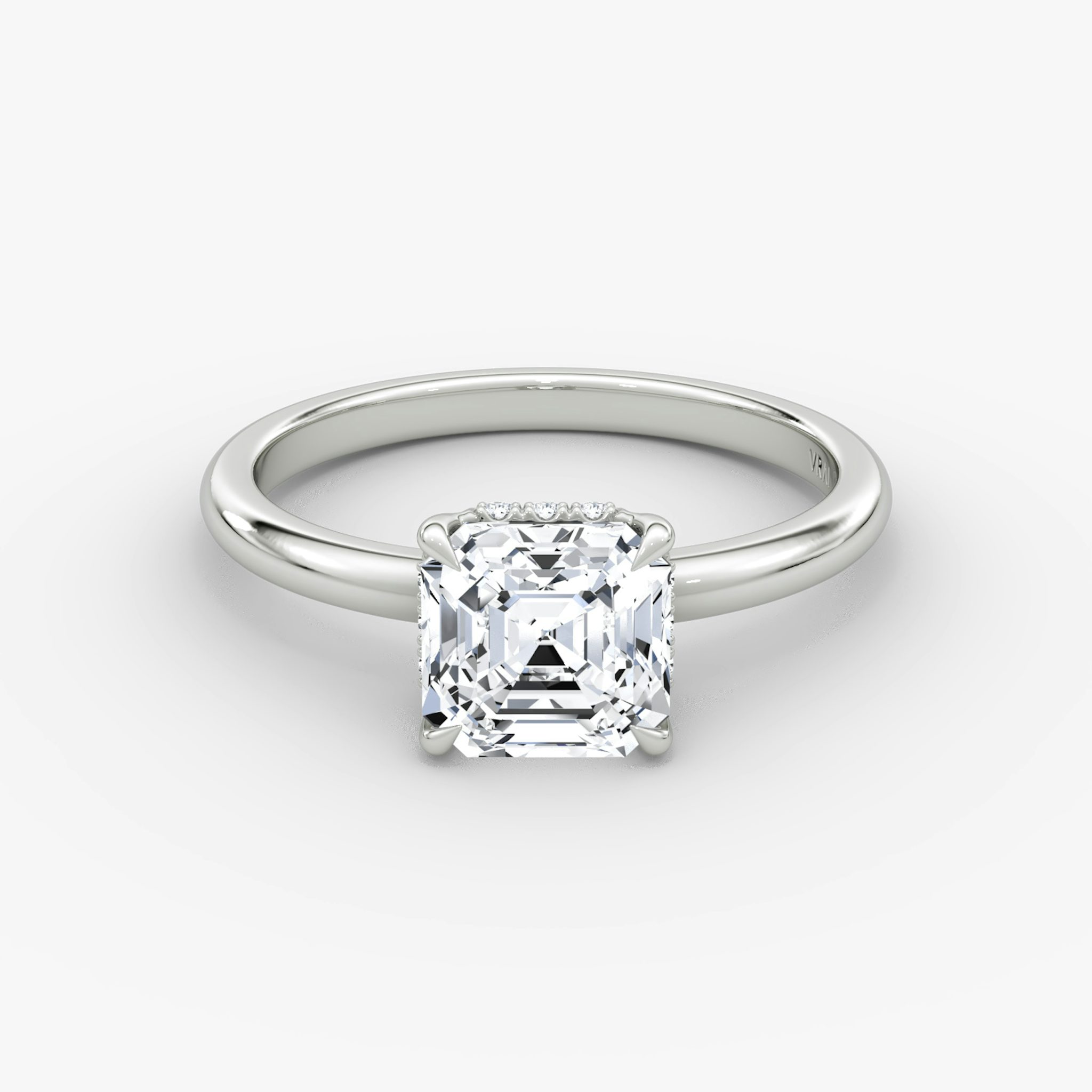 The Signature | Asscher | 18k | White Gold | bandAccent: Plain | bandWidth: large | hiddenHalo: yes | diamondOrientation: vertical | caratWeight: other