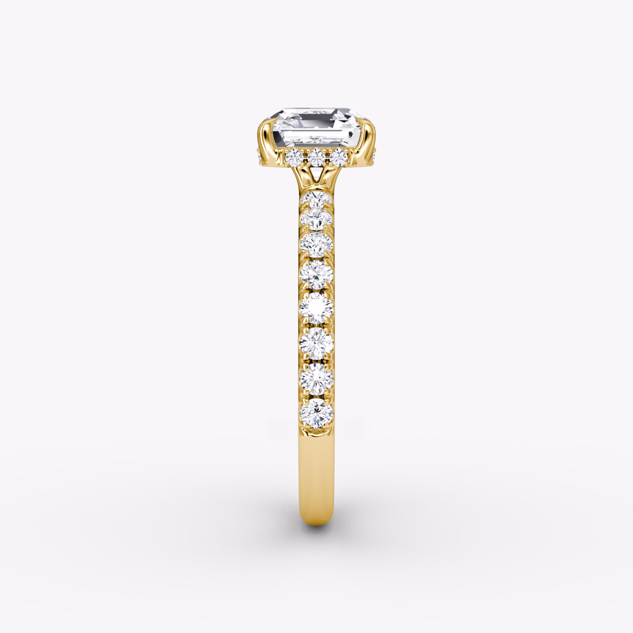 The Signature | Asscher | 18k | Yellow Gold | bandAccent: Pavé | bandWidth: large | hiddenHalo: yes | diamondOrientation: vertical | caratWeight: other