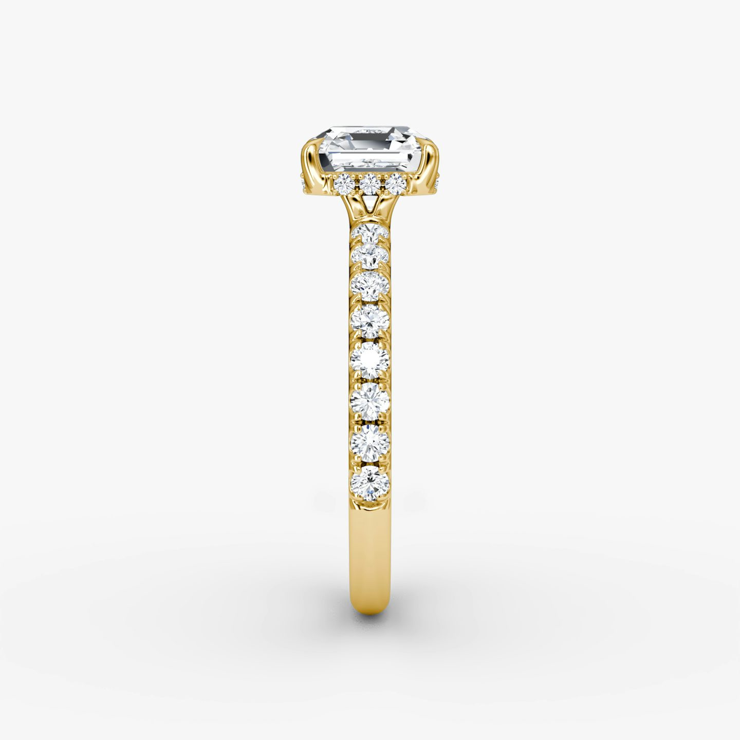 The Signature | Asscher | 18k | Yellow Gold | bandAccent: Pavé | bandWidth: large | hiddenHalo: yes | diamondOrientation: vertical | caratWeight: other