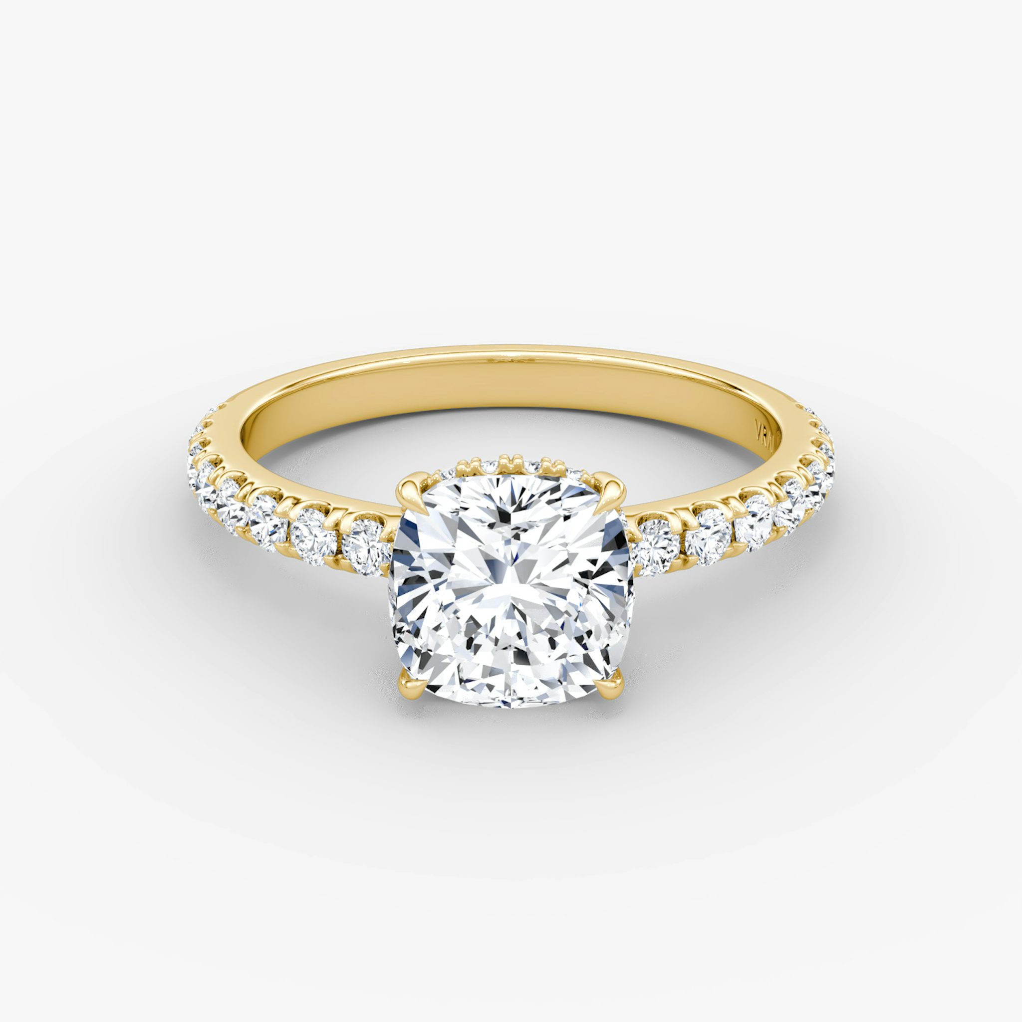 The Signature | Cushion | 18k | Yellow Gold | bandAccent: Pavé | bandWidth: large | hiddenHalo: yes | diamondOrientation: vertical | caratWeight: other