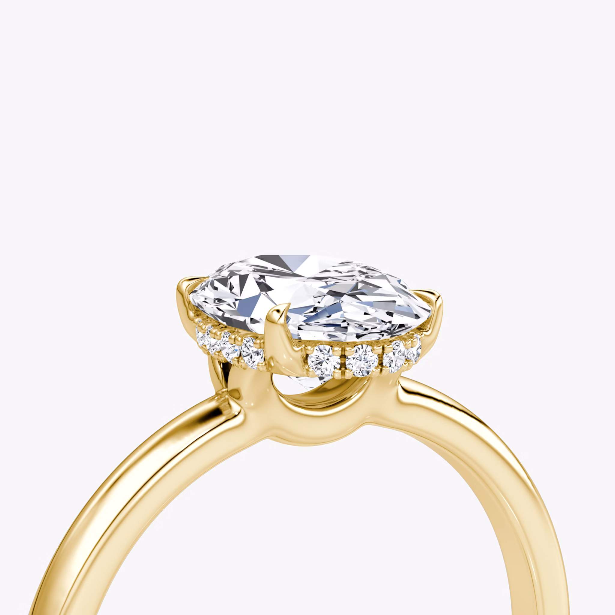 The Signature | Oval | 18k | Yellow Gold | bandAccent: Plain | bandWidth: large | hiddenHalo: yes | diamondOrientation: vertical | caratWeight: other