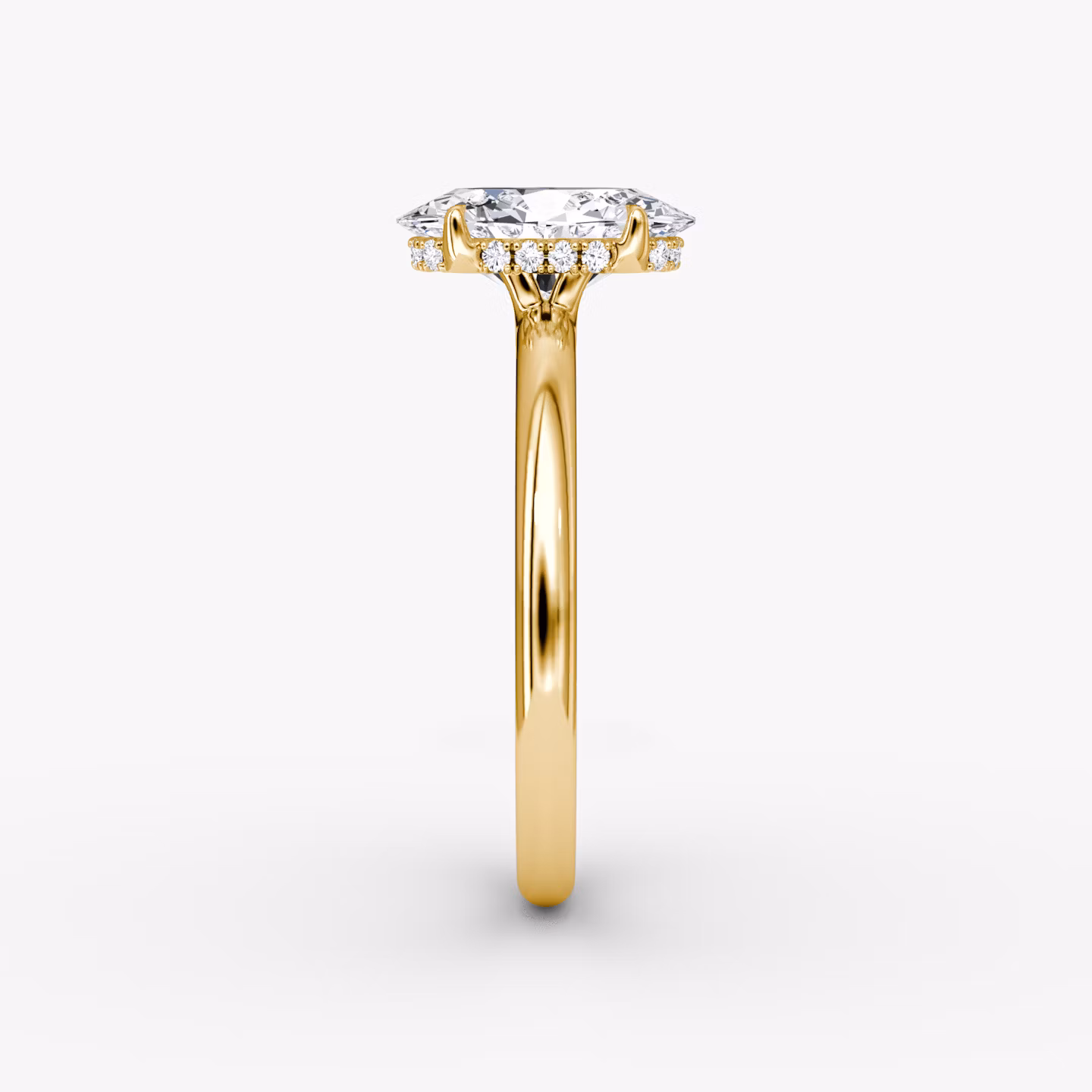 The Signature | Oval | 18k | Yellow Gold | bandAccent: Plain | bandWidth: large | hiddenHalo: yes | diamondOrientation: vertical | caratWeight: other