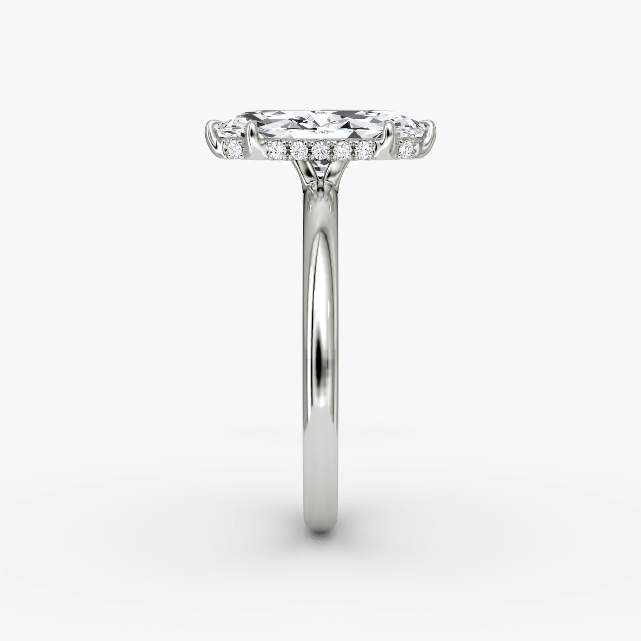 The Signature | Marquise | 18k | White Gold | bandAccent: Plain | bandWidth: large | hiddenHalo: yes | diamondOrientation: vertical | caratWeight: other