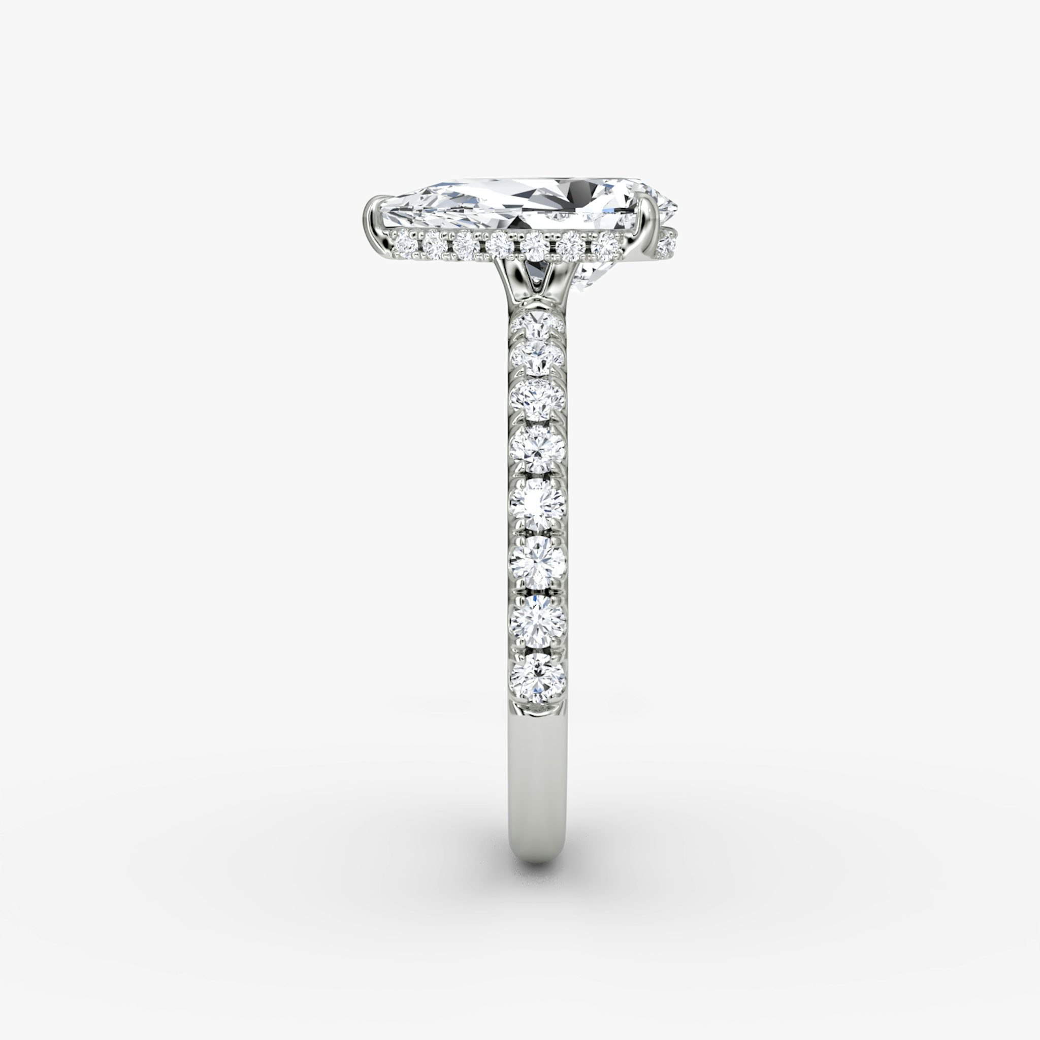 The Signature | Pear | 18k | White Gold | bandAccent: Pavé | bandWidth: large | hiddenHalo: yes | diamondOrientation: vertical | caratWeight: other