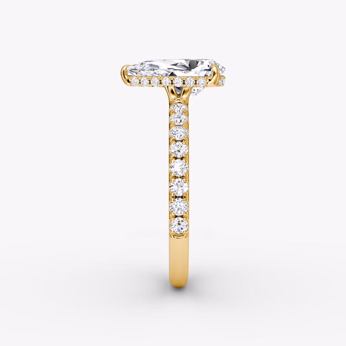 The Signature | Pear | 18k | Yellow Gold | bandAccent: Pavé | bandWidth: large | hiddenHalo: yes | diamondOrientation: vertical | caratWeight: other