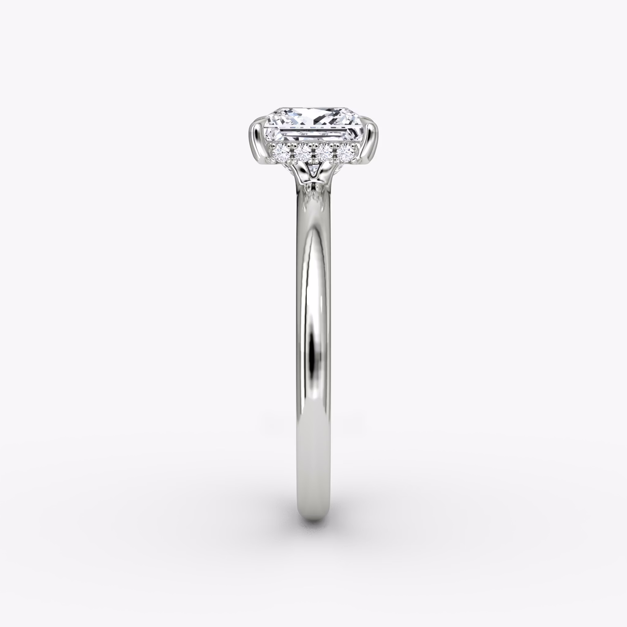 The Signature | Princess | 18k | White Gold | bandAccent: Plain | bandWidth: large | hiddenHalo: yes | diamondOrientation: vertical | caratWeight: other