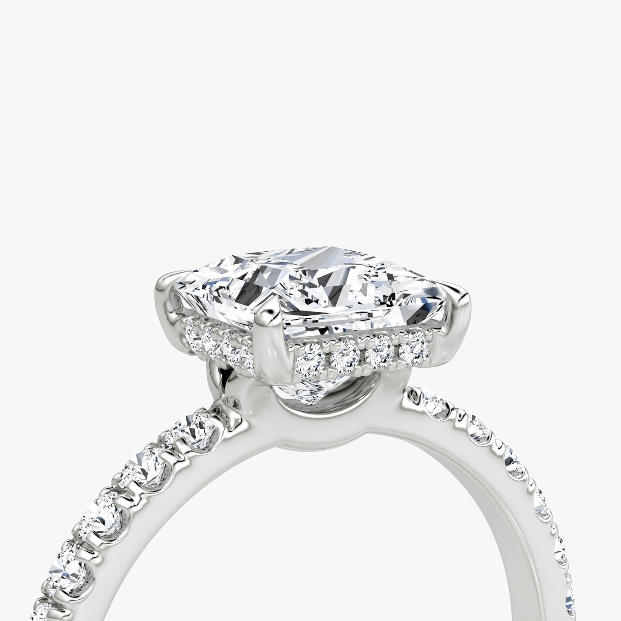 The Signature | Princess | 18k | White Gold | bandAccent: Pavé | bandWidth: large | hiddenHalo: yes | diamondOrientation: vertical | caratWeight: other