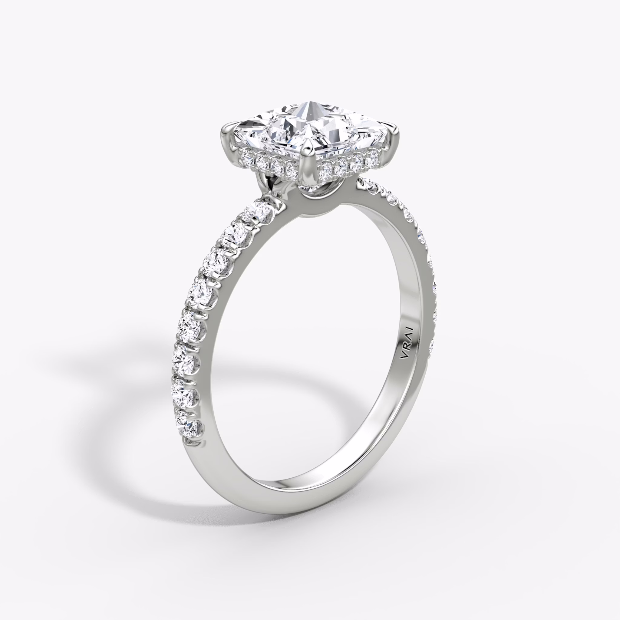 The Signature | Princess | 18k | White Gold | bandAccent: Pavé | bandWidth: large | hiddenHalo: yes | diamondOrientation: vertical | caratWeight: other