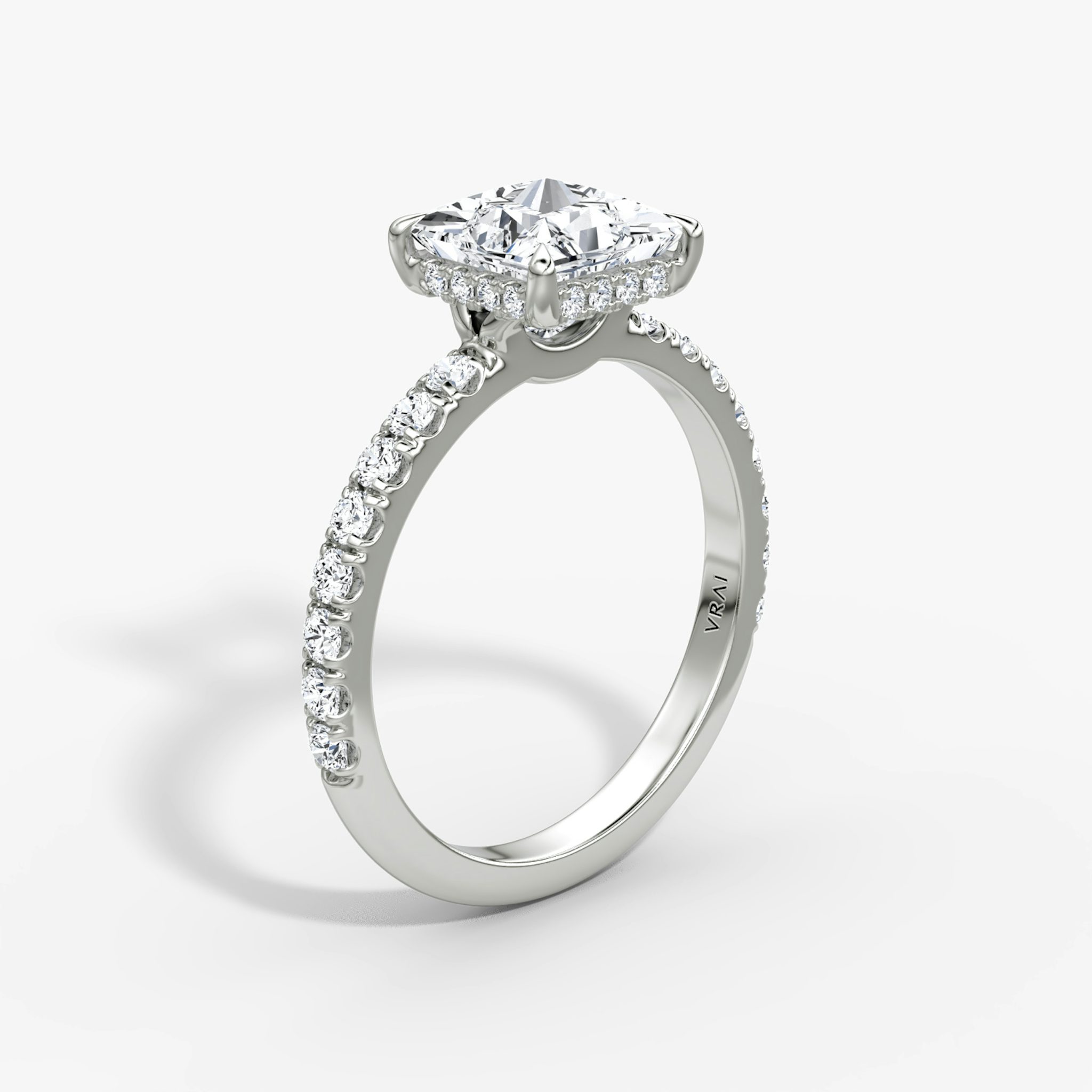 The Signature | Princess | 18k | White Gold | bandAccent: Pavé | bandWidth: large | hiddenHalo: yes | diamondOrientation: vertical | caratWeight: other