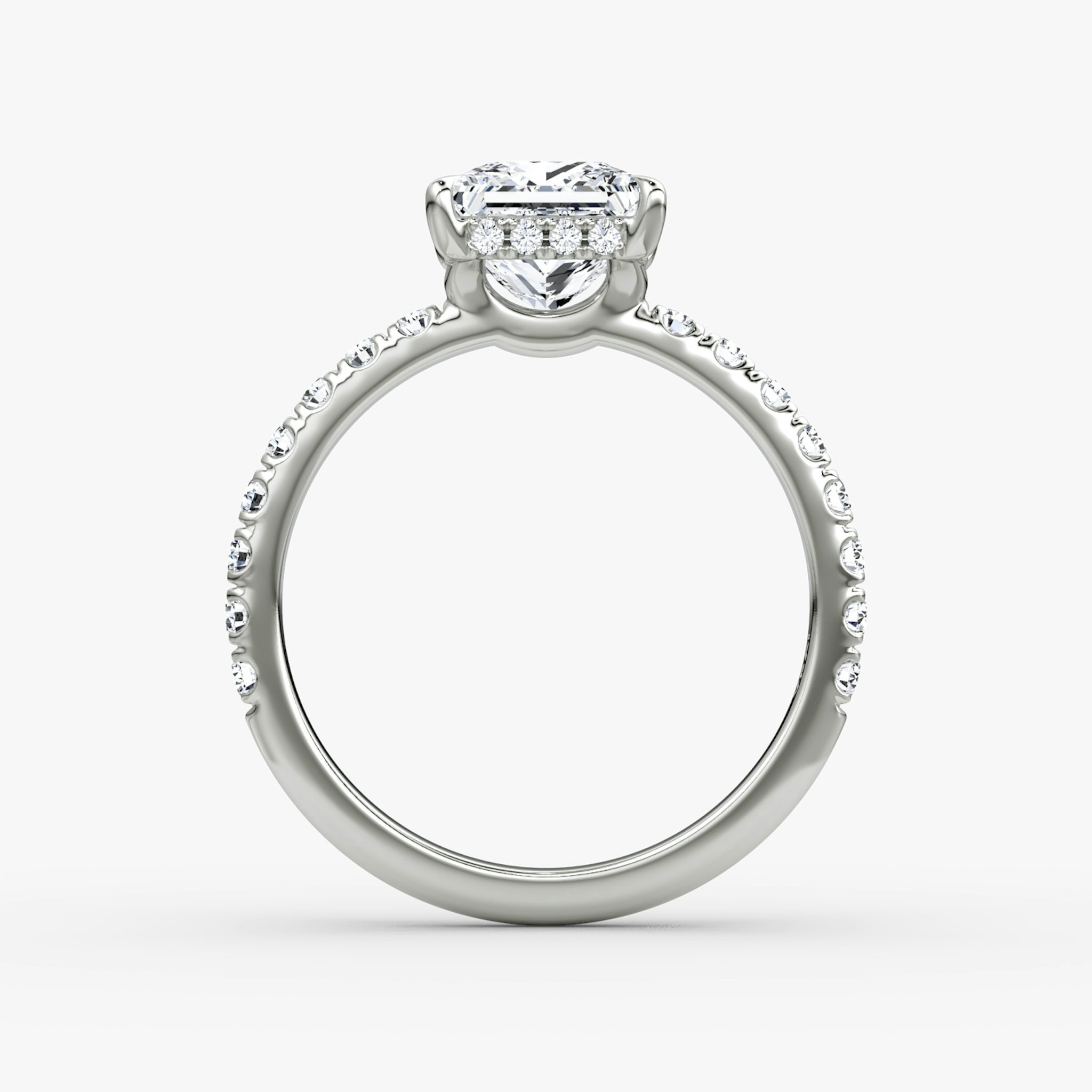 The Signature | Princess | 18k | White Gold | bandAccent: Pavé | bandWidth: large | hiddenHalo: yes | diamondOrientation: vertical | caratWeight: other