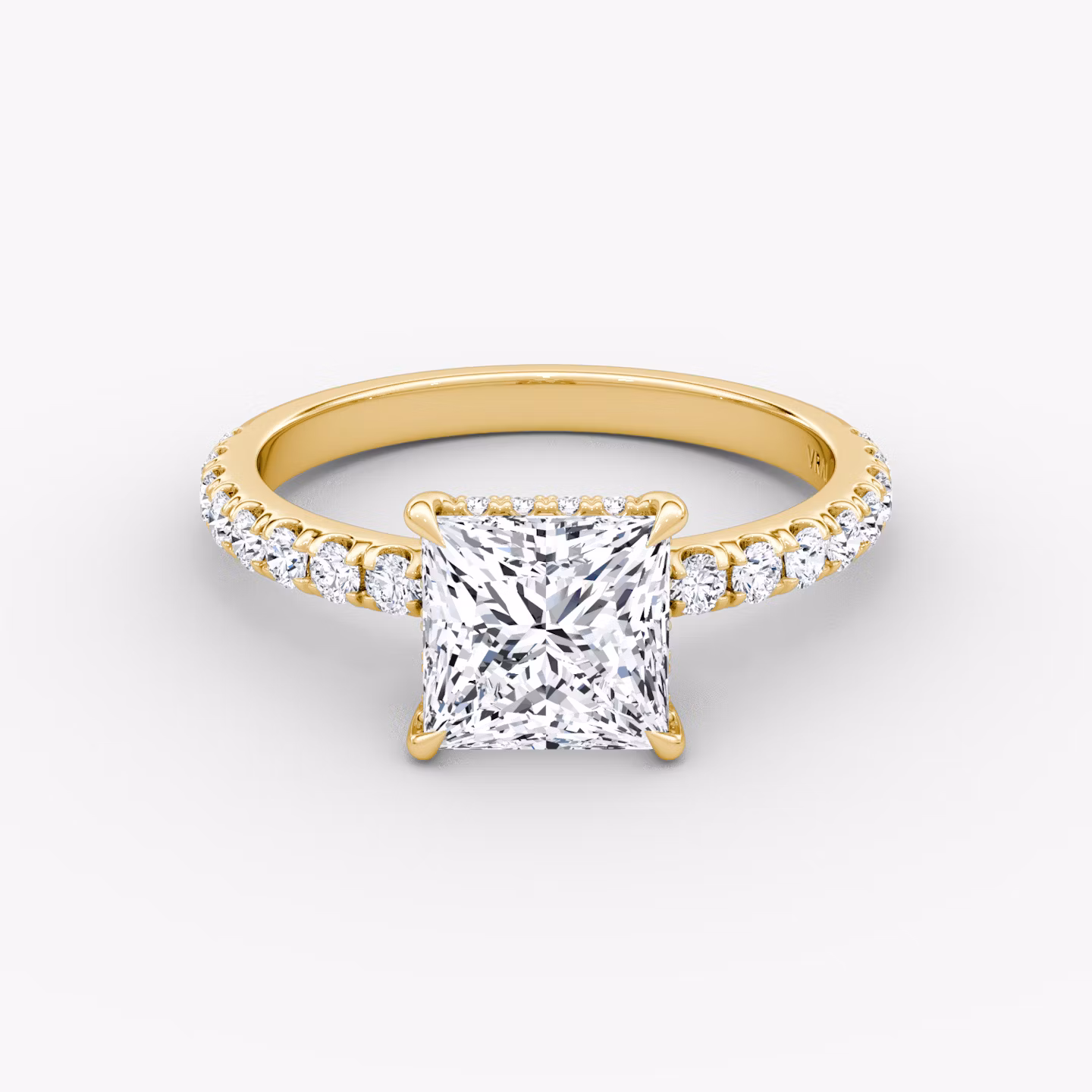 The Signature | Princess | 18k | Yellow Gold | bandAccent: Pavé | bandWidth: large | hiddenHalo: yes | diamondOrientation: vertical | caratWeight: other
