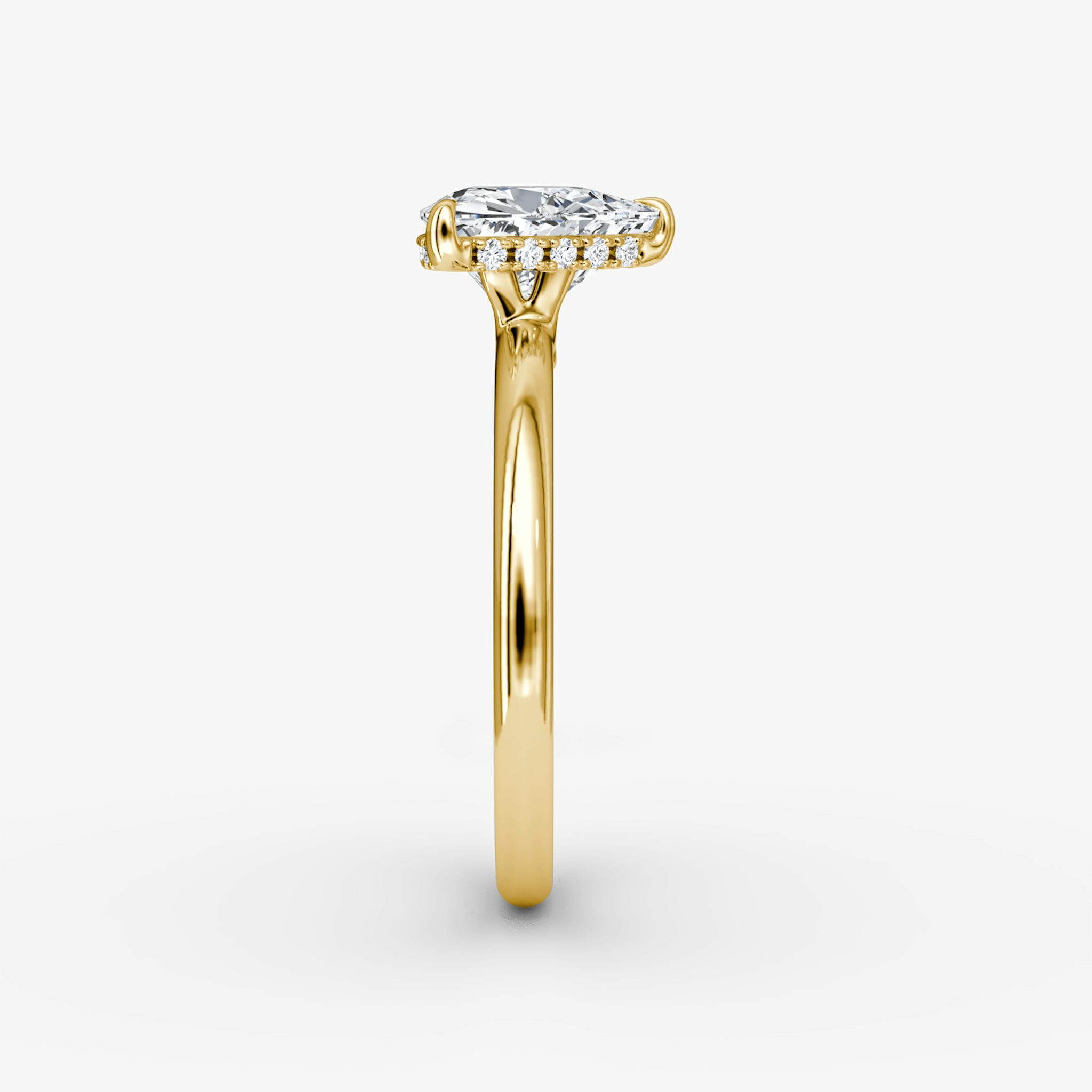 The Signature | Trillion | 18k | Yellow Gold | bandAccent: Plain | bandWidth: large | hiddenHalo: yes | diamondOrientation: vertical | caratWeight: other